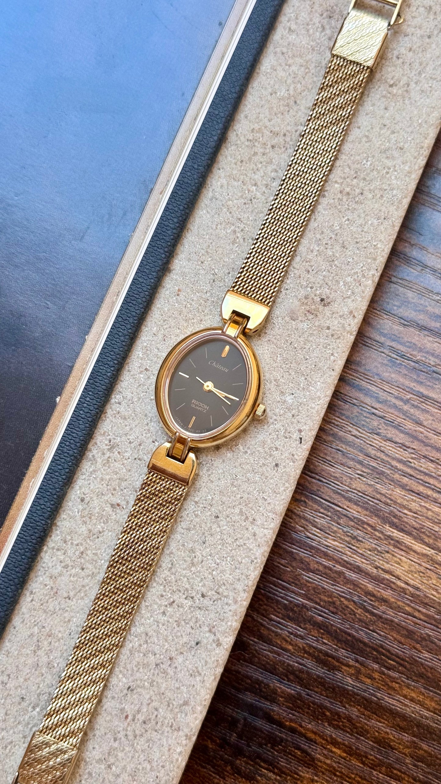 Château - Ricoh Vintage Watch 1990s, gold plated