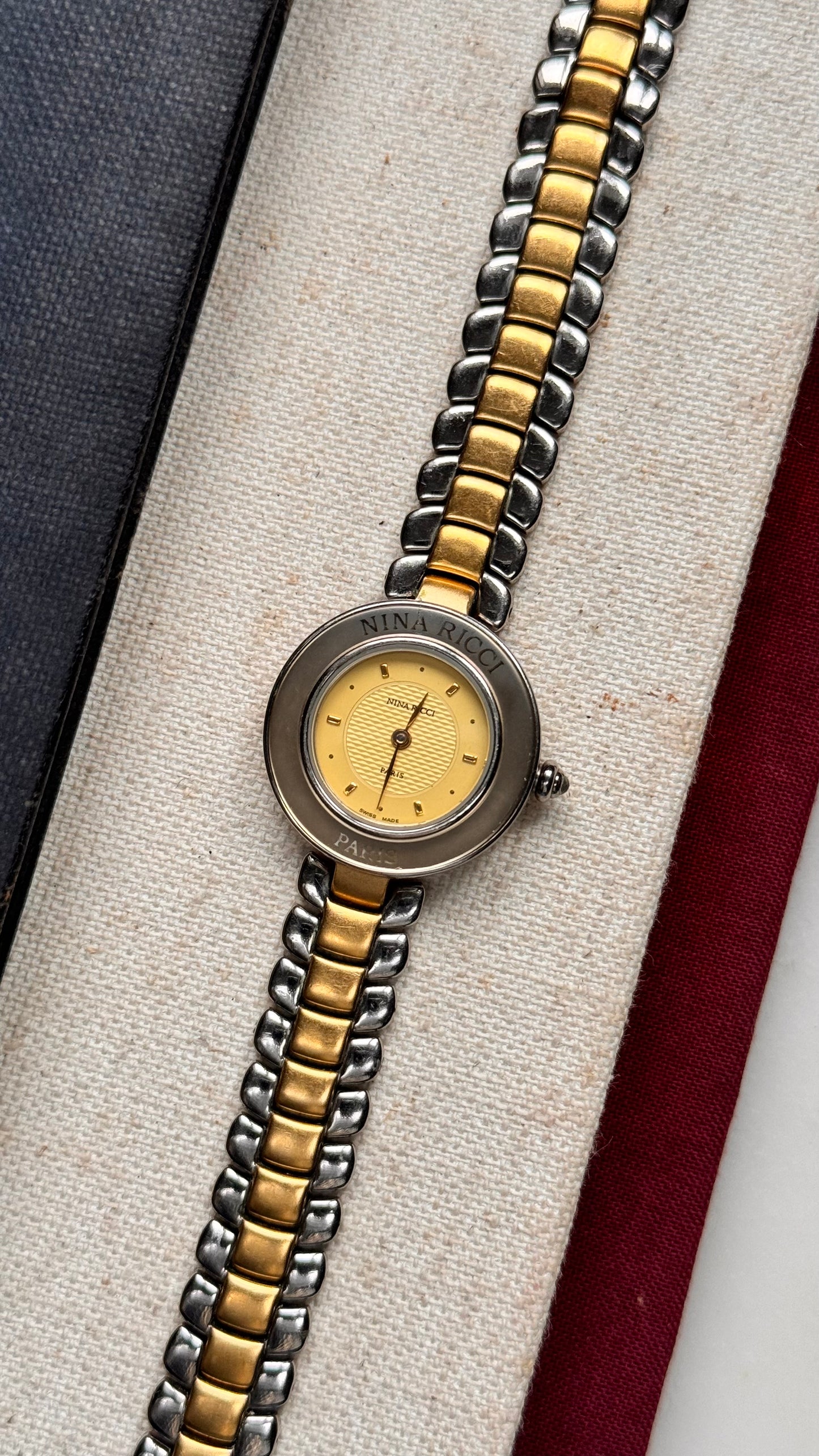 Nina Ricci vintage watch