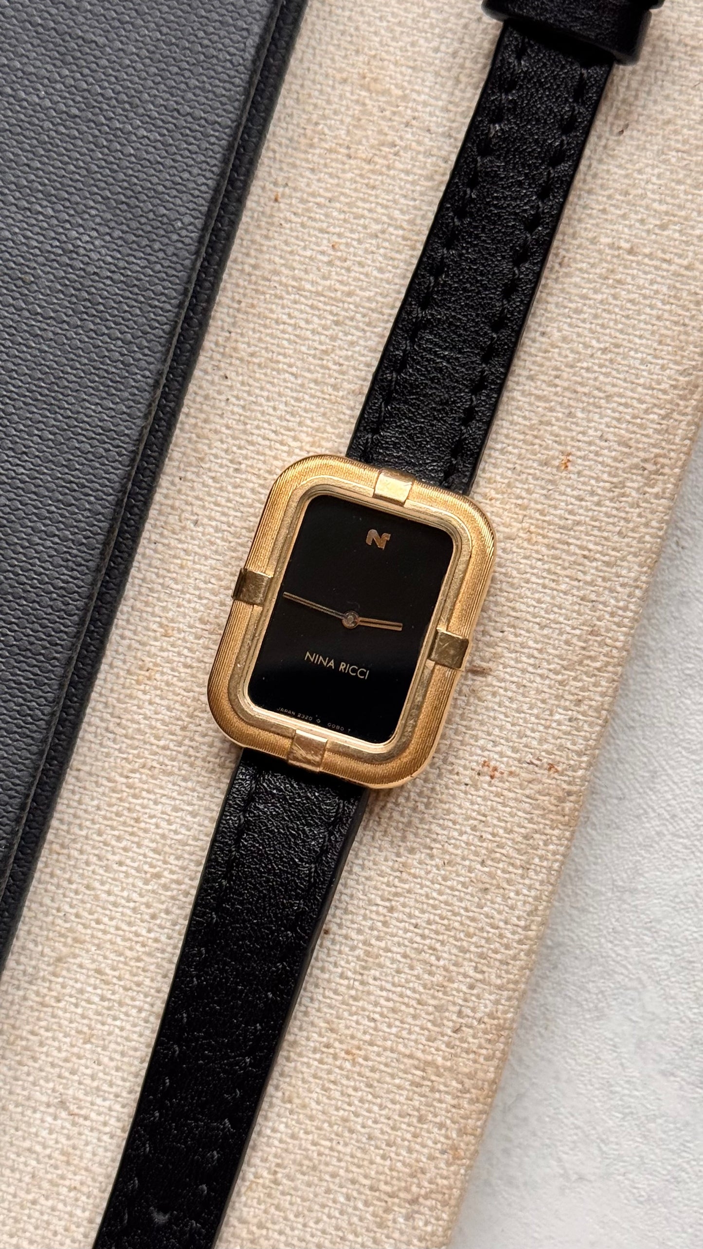 Nina Ricci vintage watch - gold plated