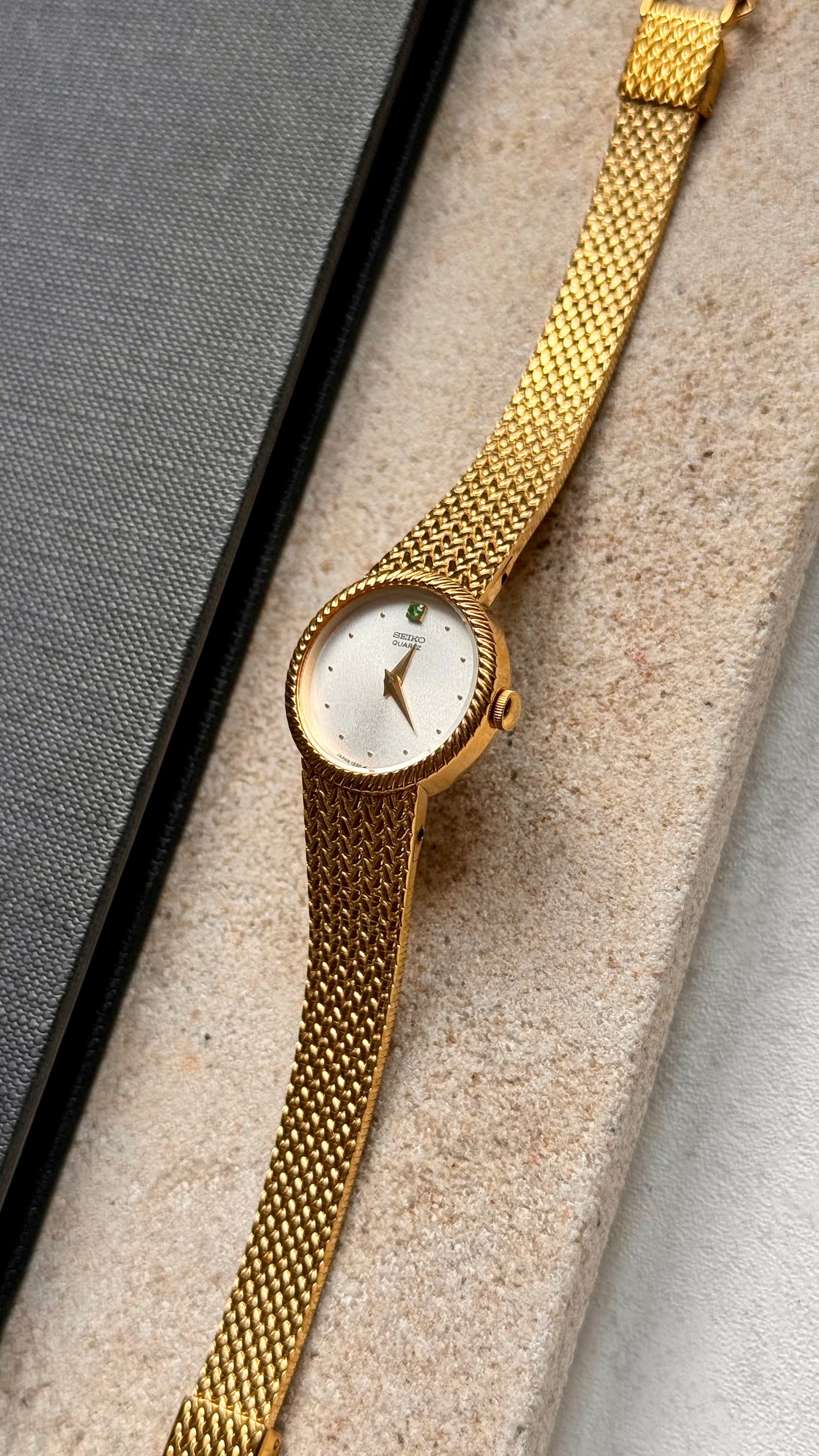 Seiko vintage watch - natural emerald with 18k gold plated