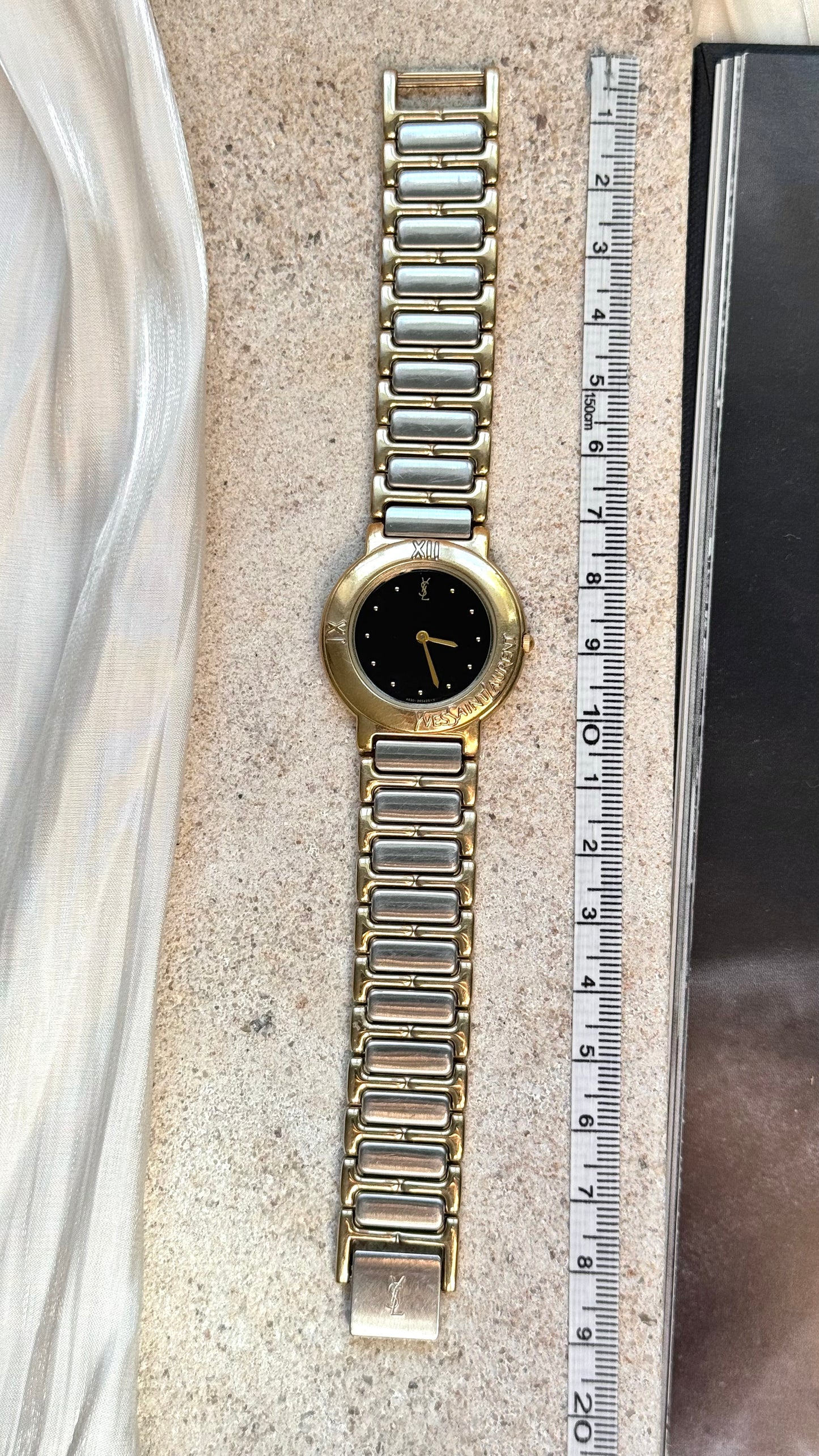 Yves Saint Laurent vintage watch (YSL)