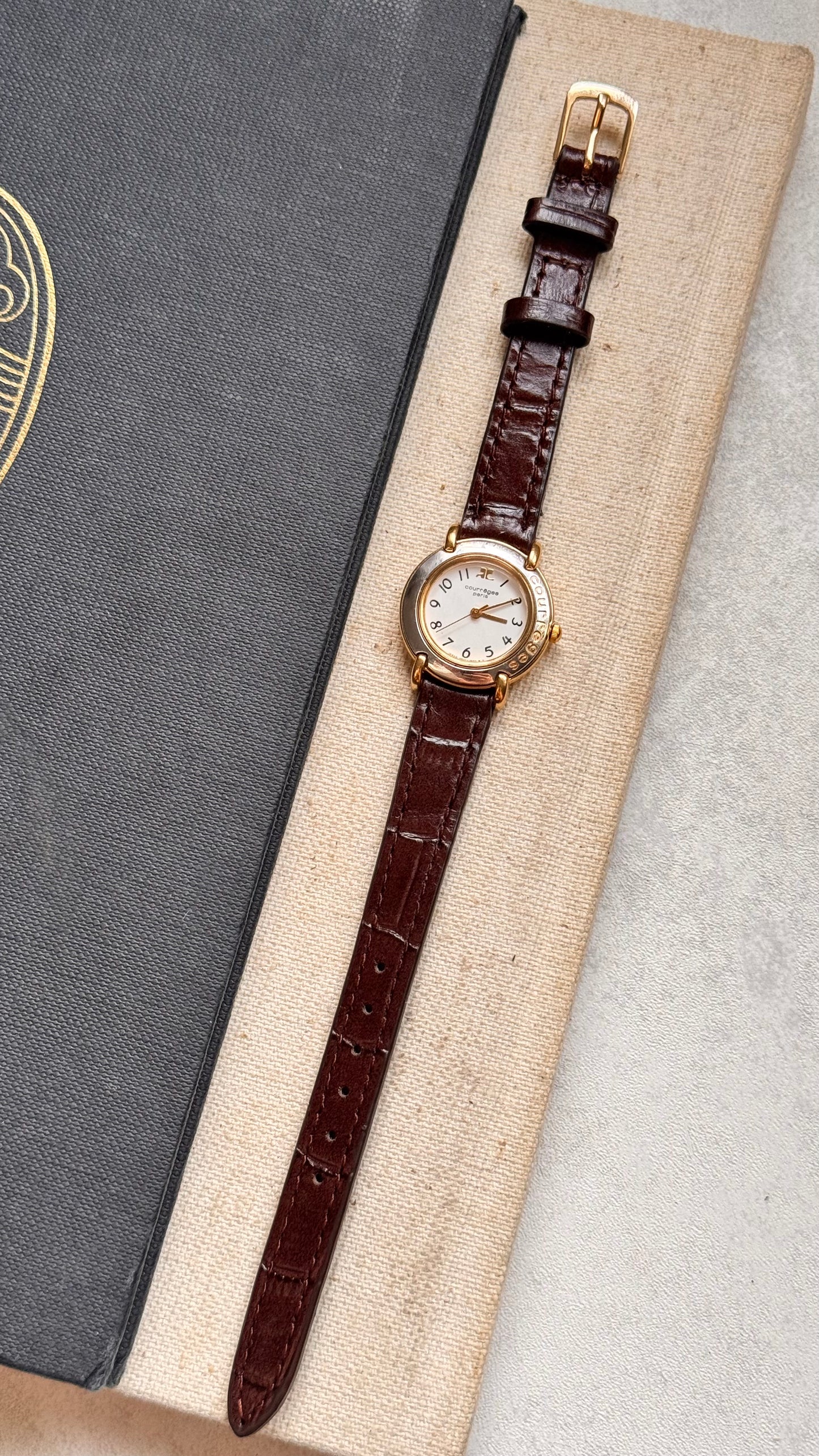 Courrèges vintage watch