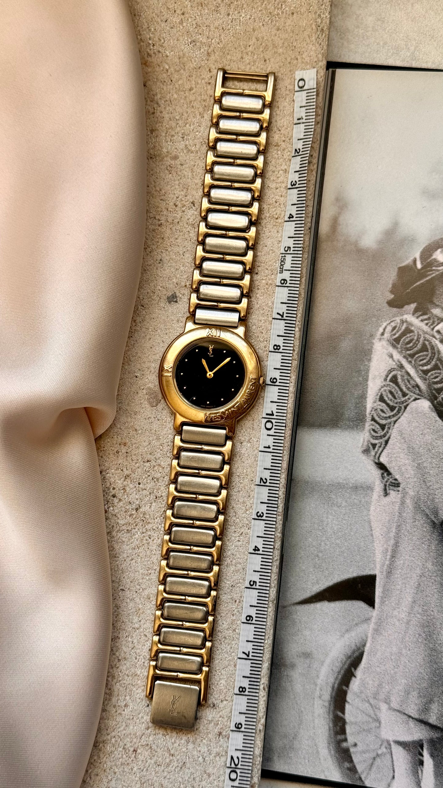 Yves Saint Laurent vintage watch (YSL)