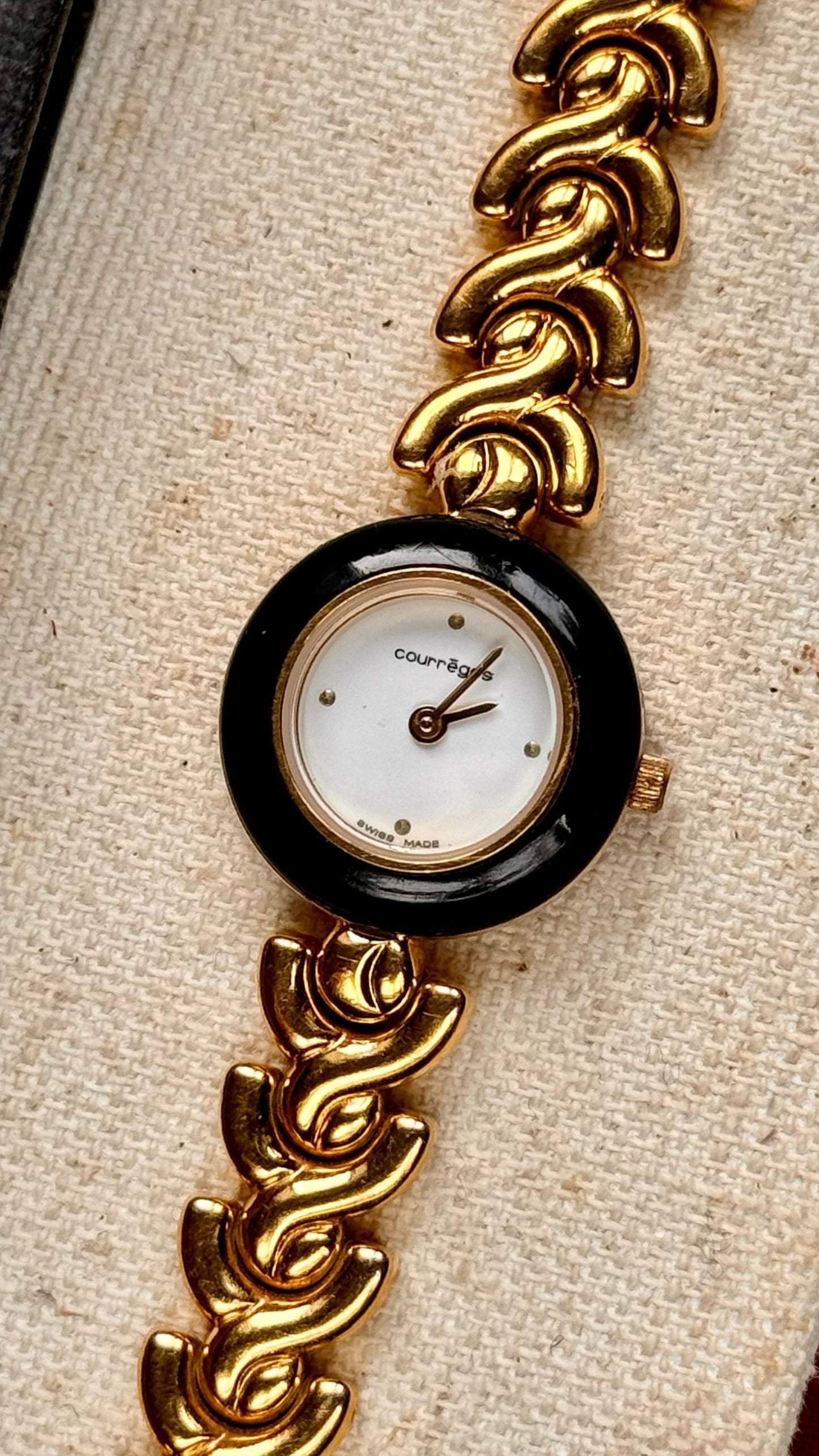 Courrèges vintage watch