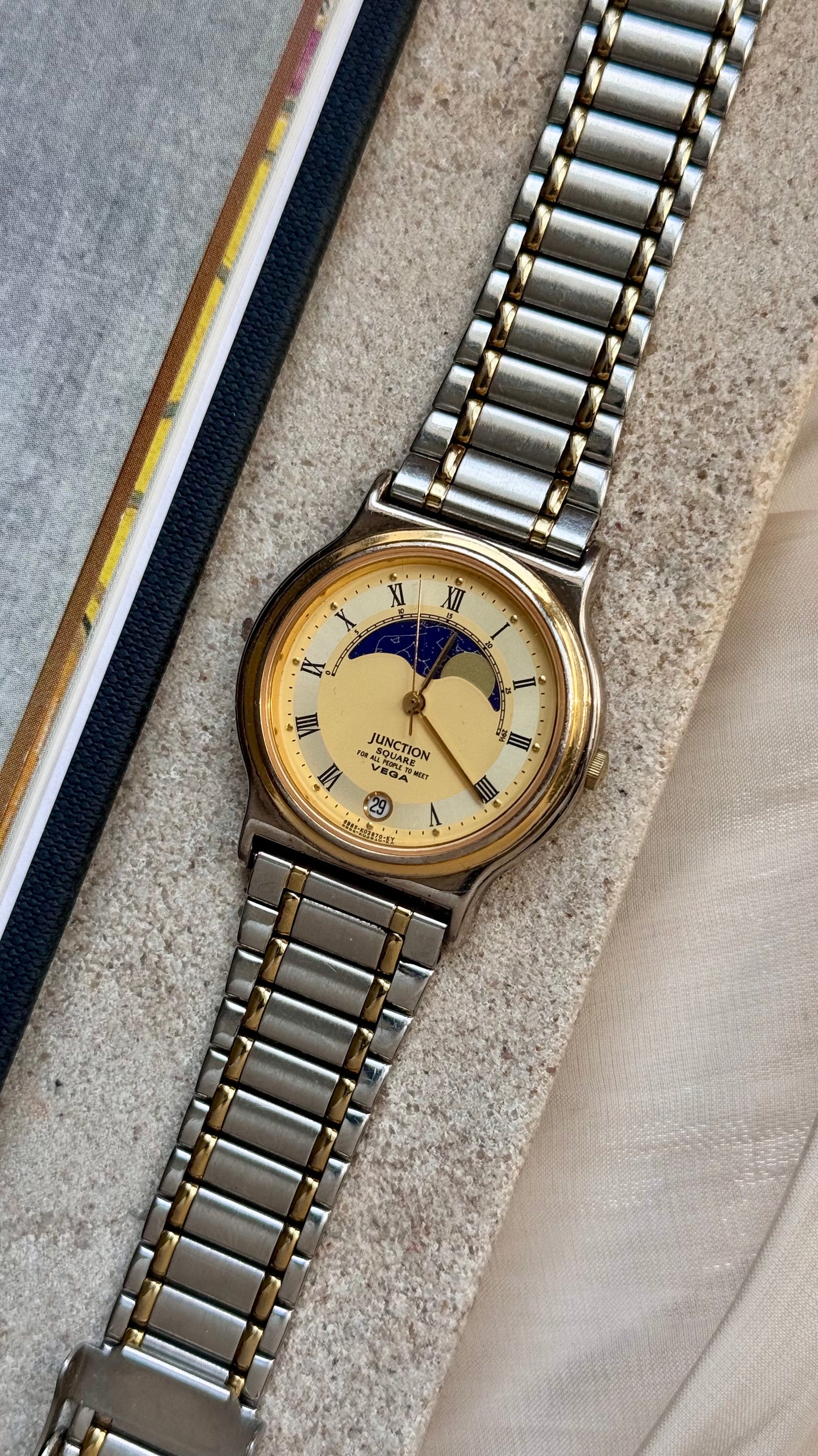 Citizen Junction Moonphase Unisex vintage watch