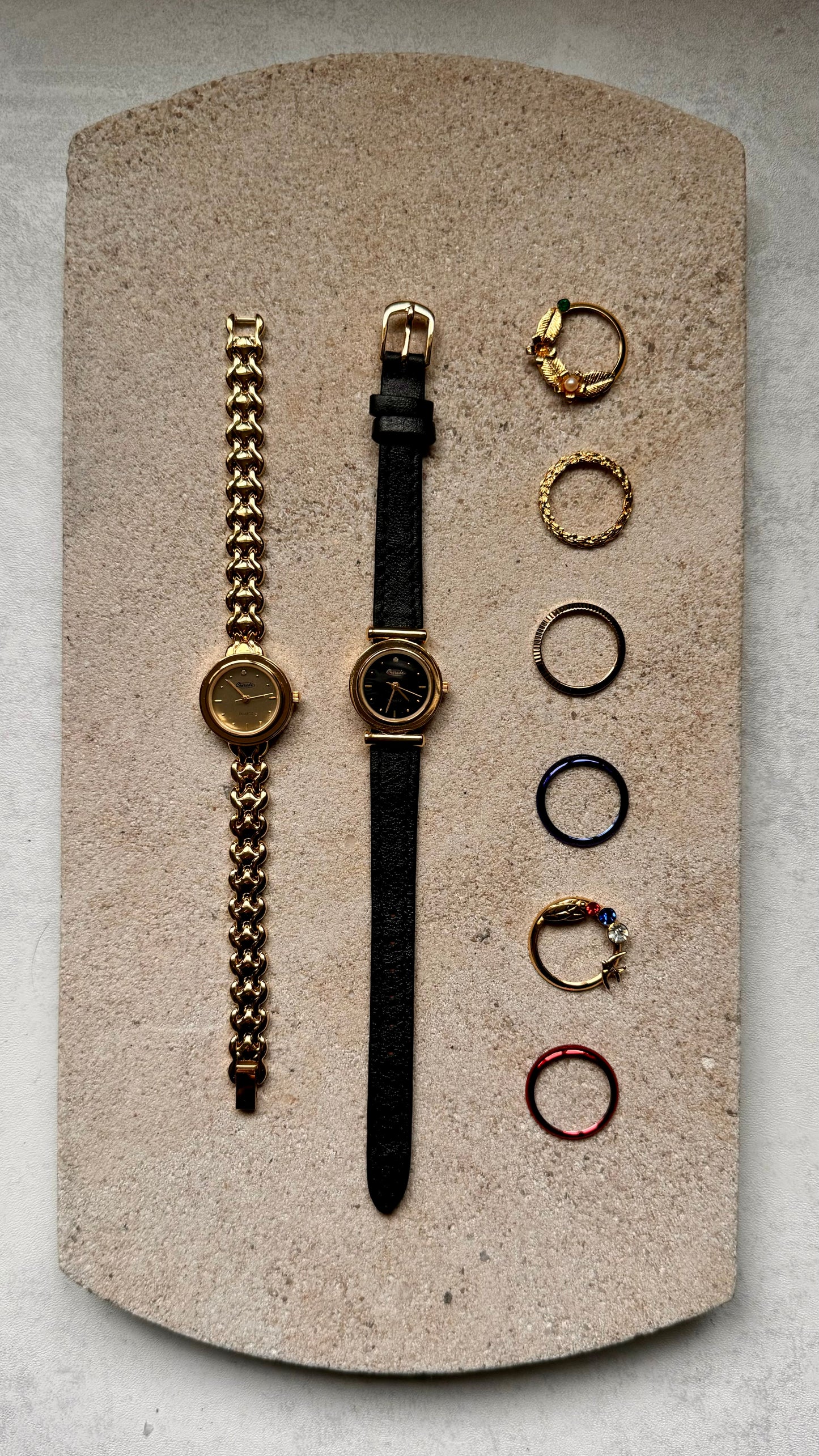 Interchangeable bezel vintage watches