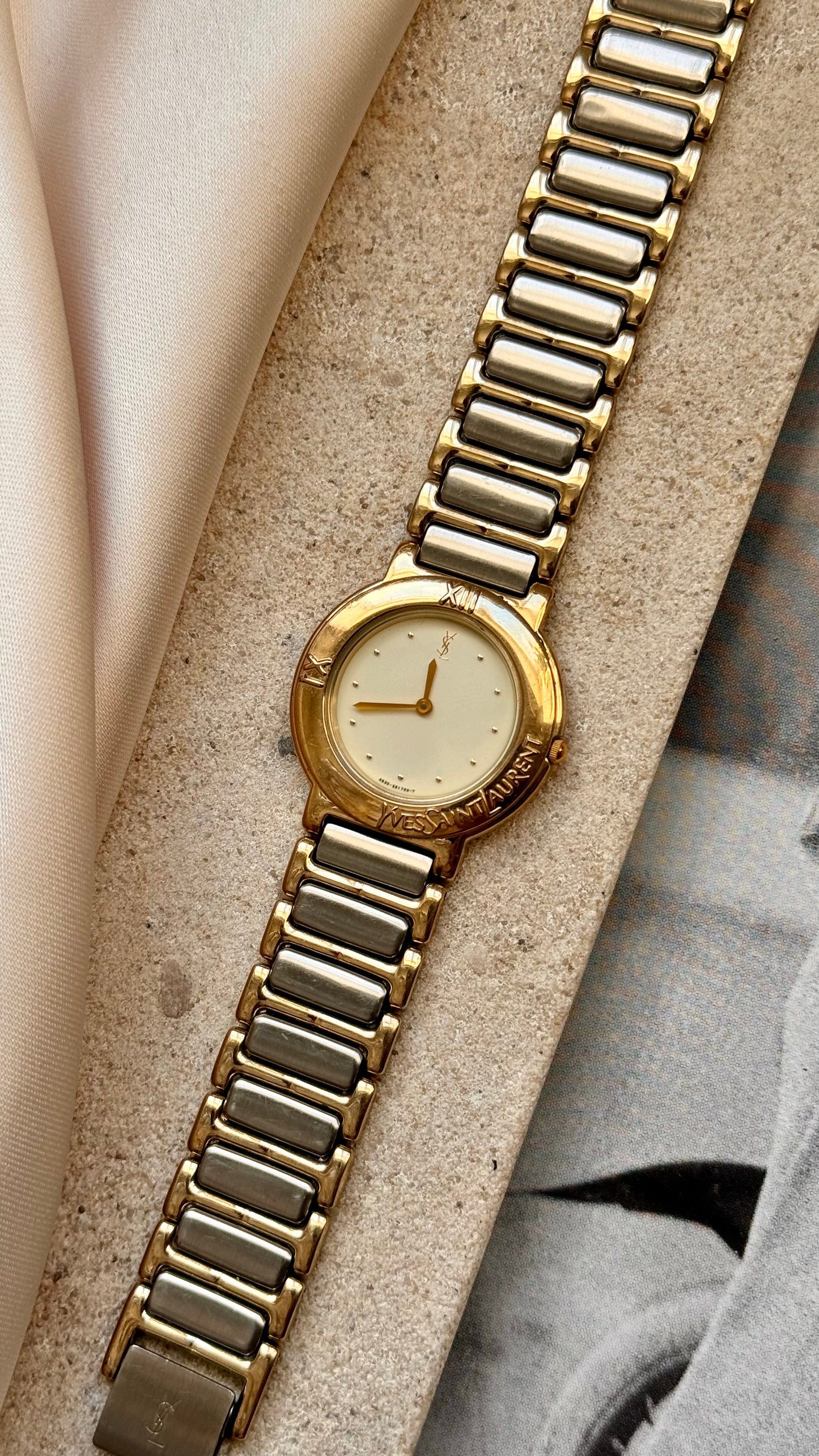 Yves Saint Laurent vintage watch (YSL)