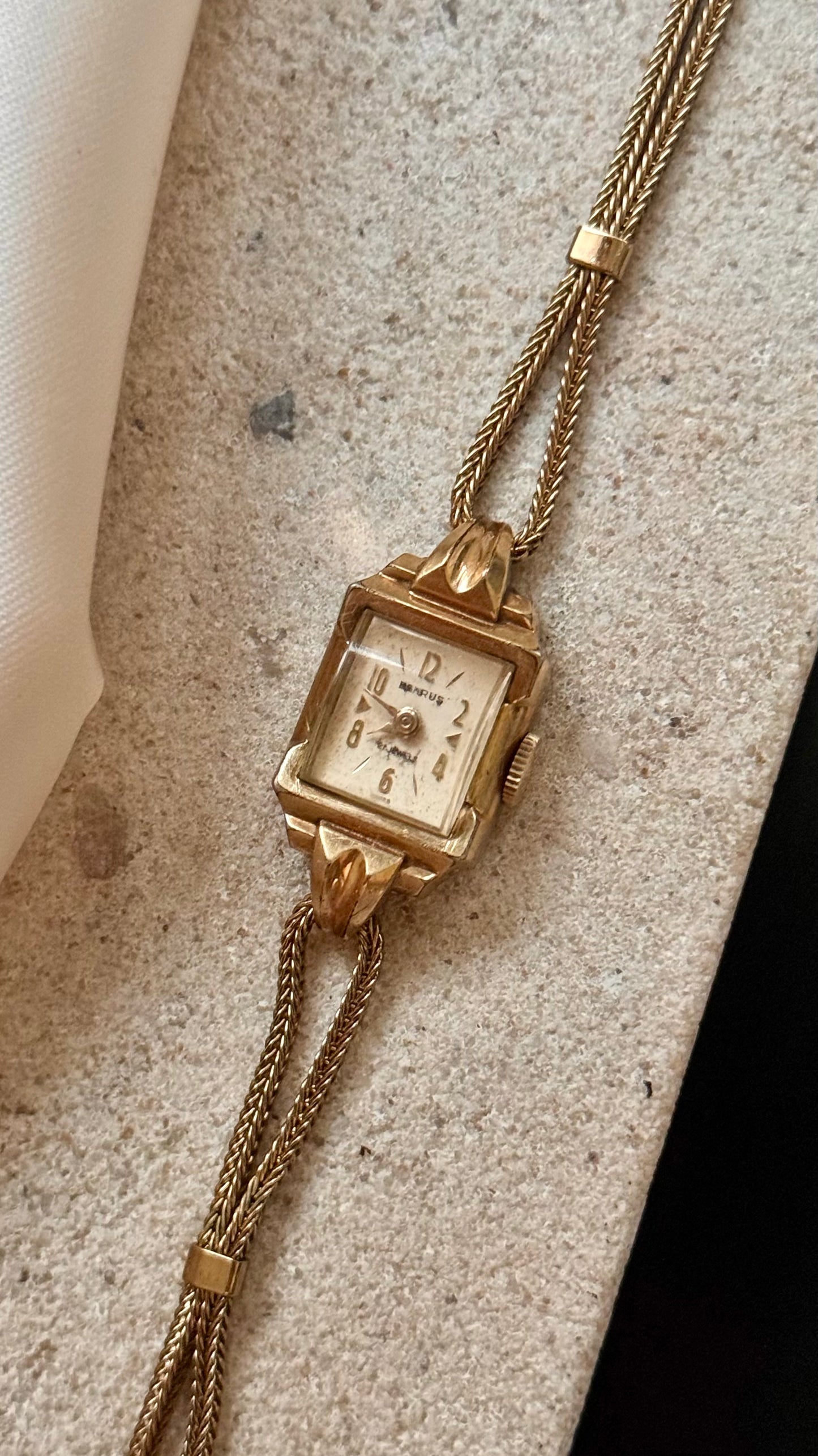 Benrus rolled gold vintage watch - 1960s