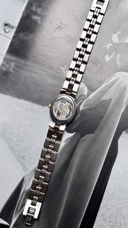 Classic Oval Marie Claire Paris vintage watch - Near Mint