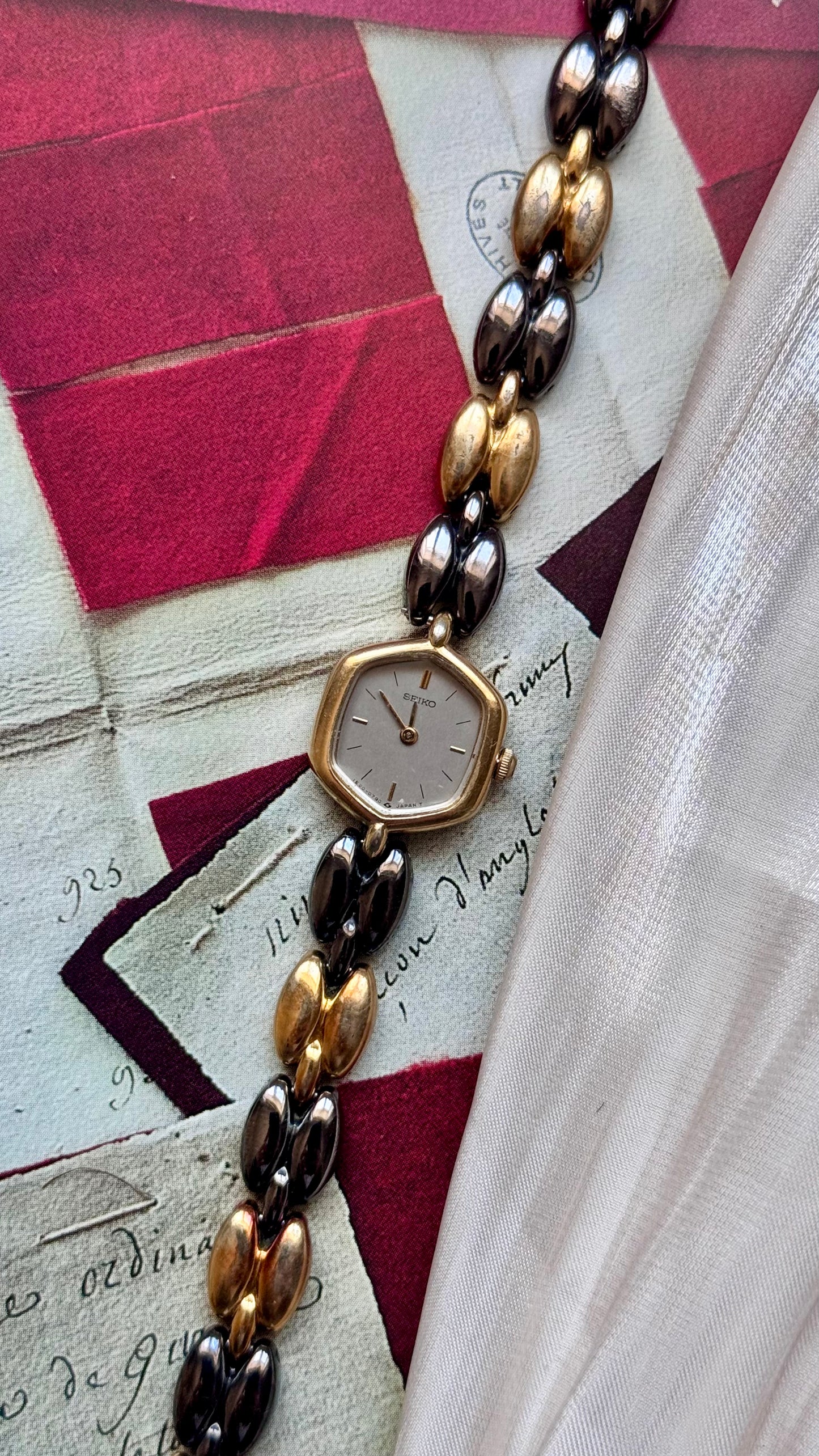 Vintage Seiko Watch 1995