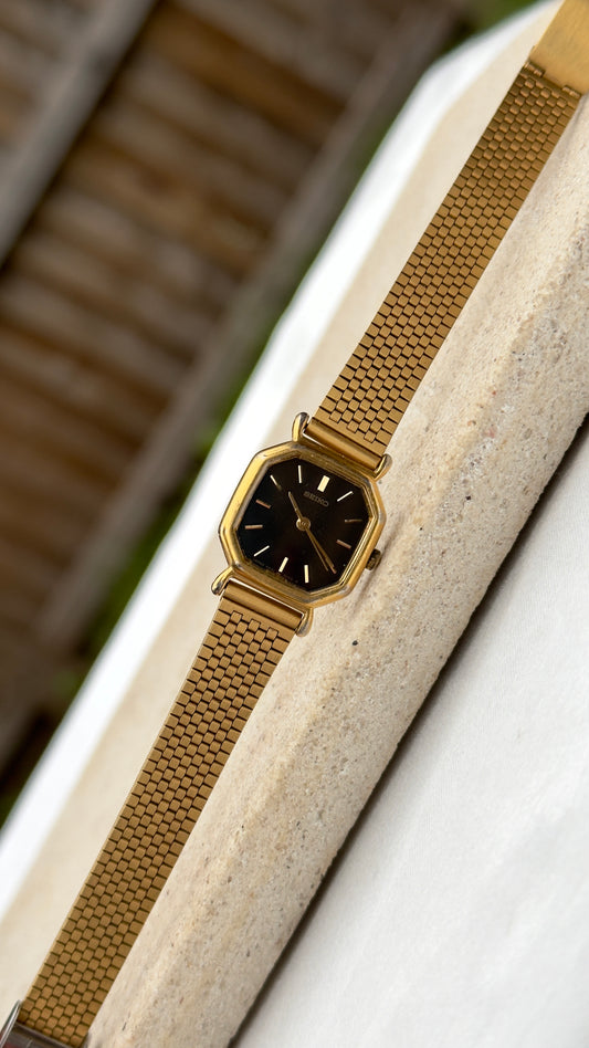 Octagon Seiko Mesh Bracelet Vintage Watch 1992