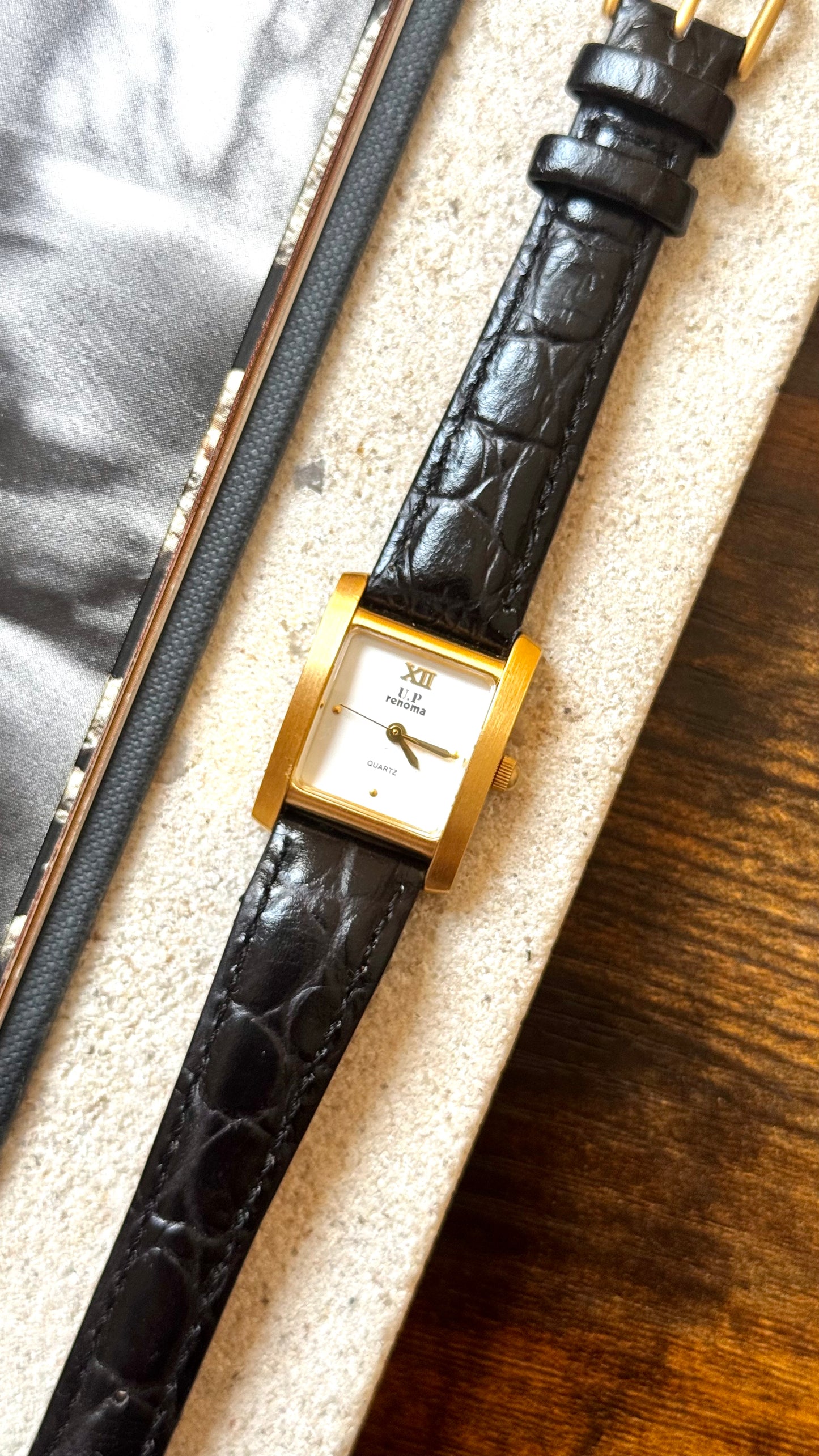 Renoma Paris Vintage Tank Watch 1980s - Brushed Gold Plated