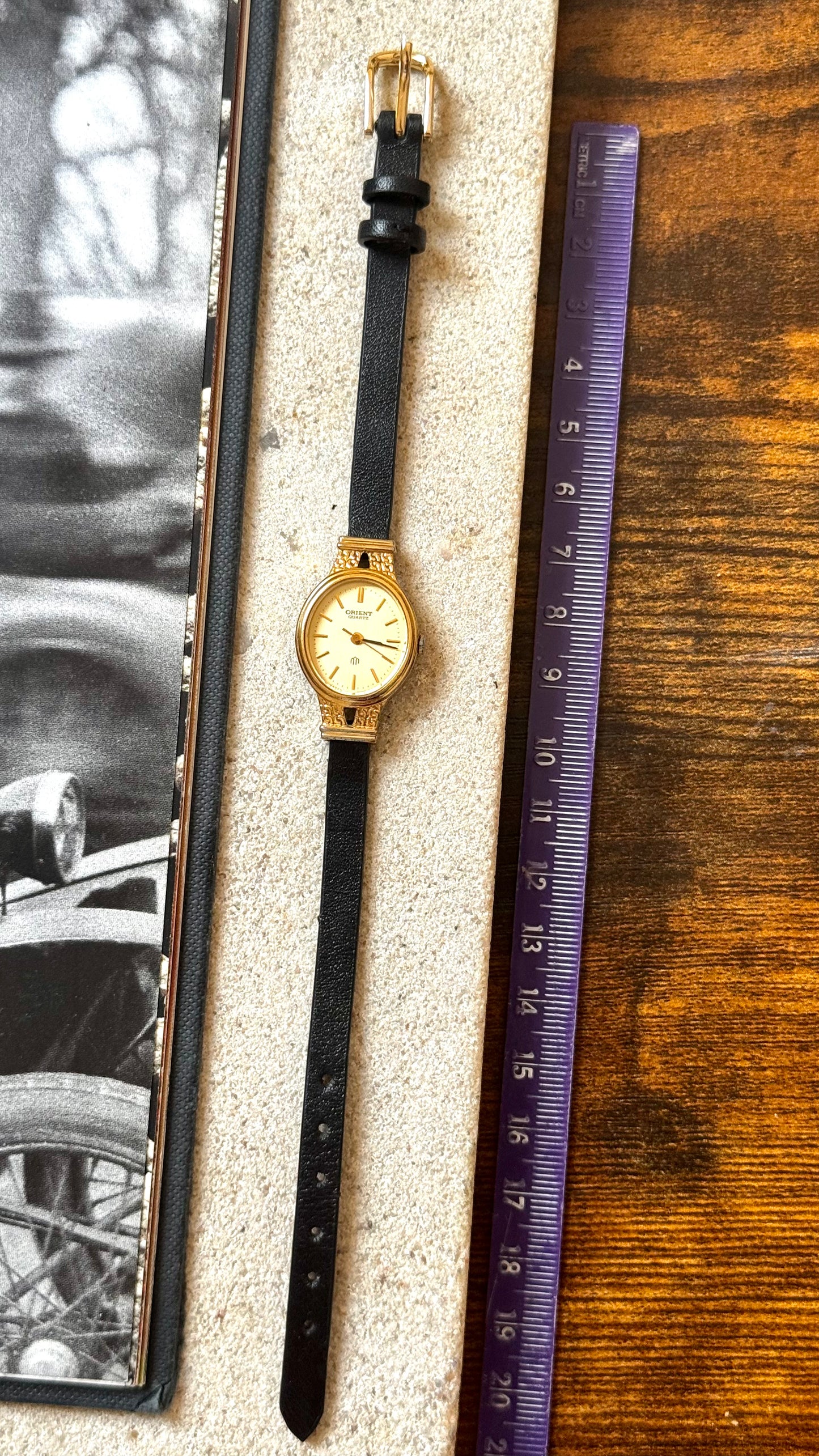 ORIENT Vintage Watch 1980s - Oval face, gold plated