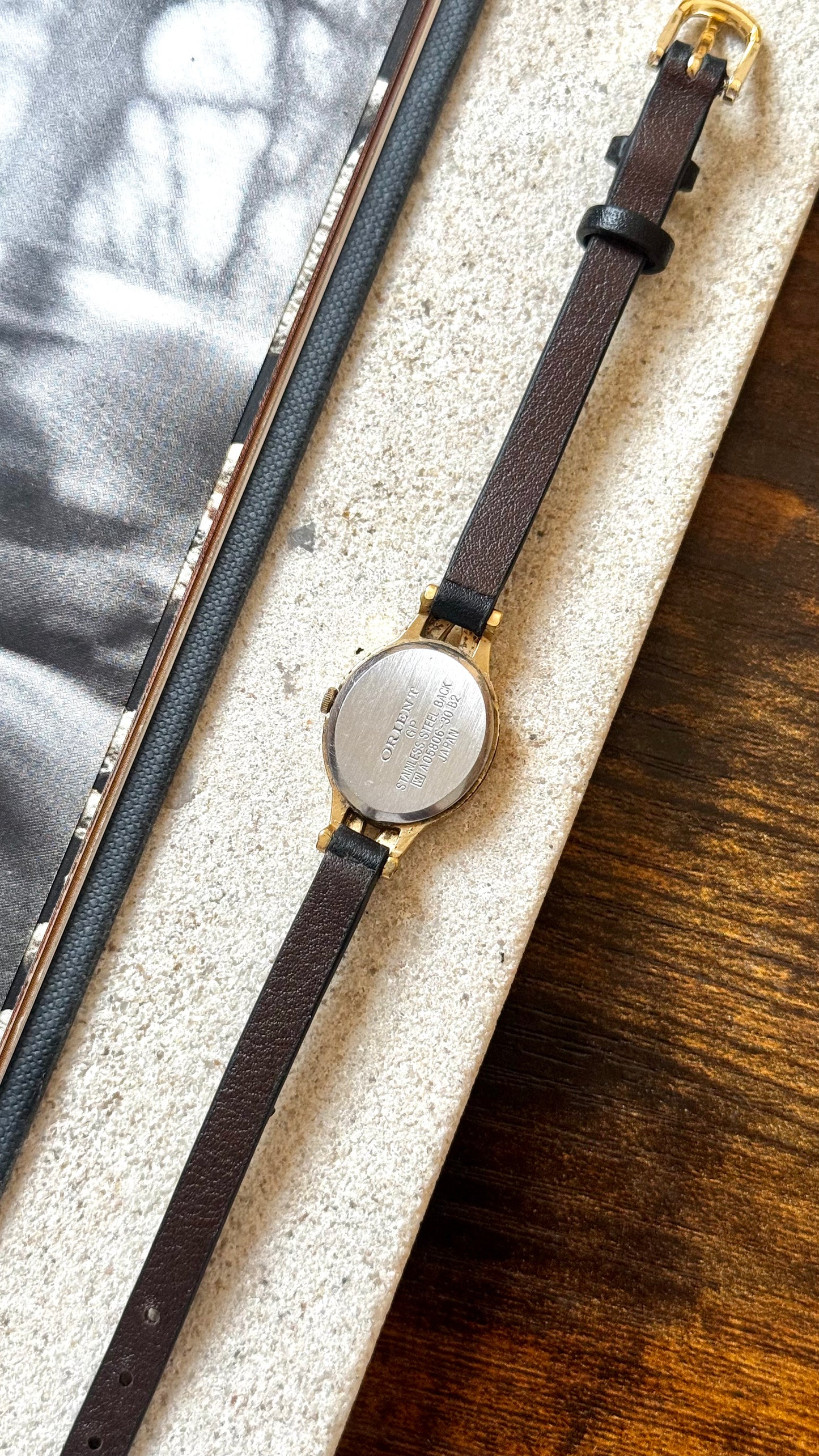 ORIENT Vintage Watch 1980s - Oval face, gold plated