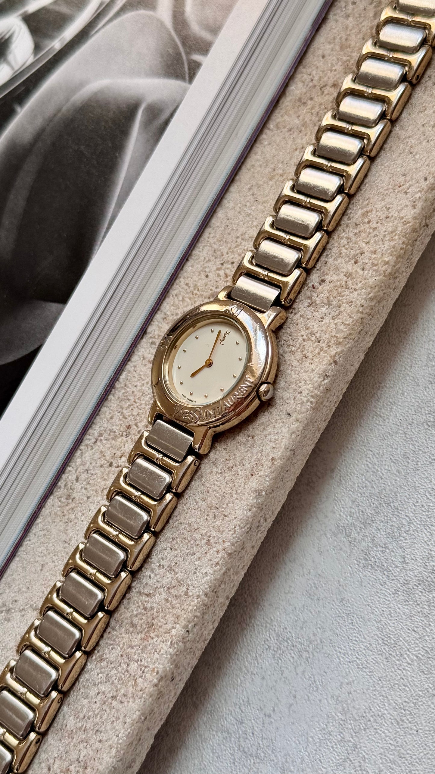 Yves Saint Laurent vintage watch (YSL)