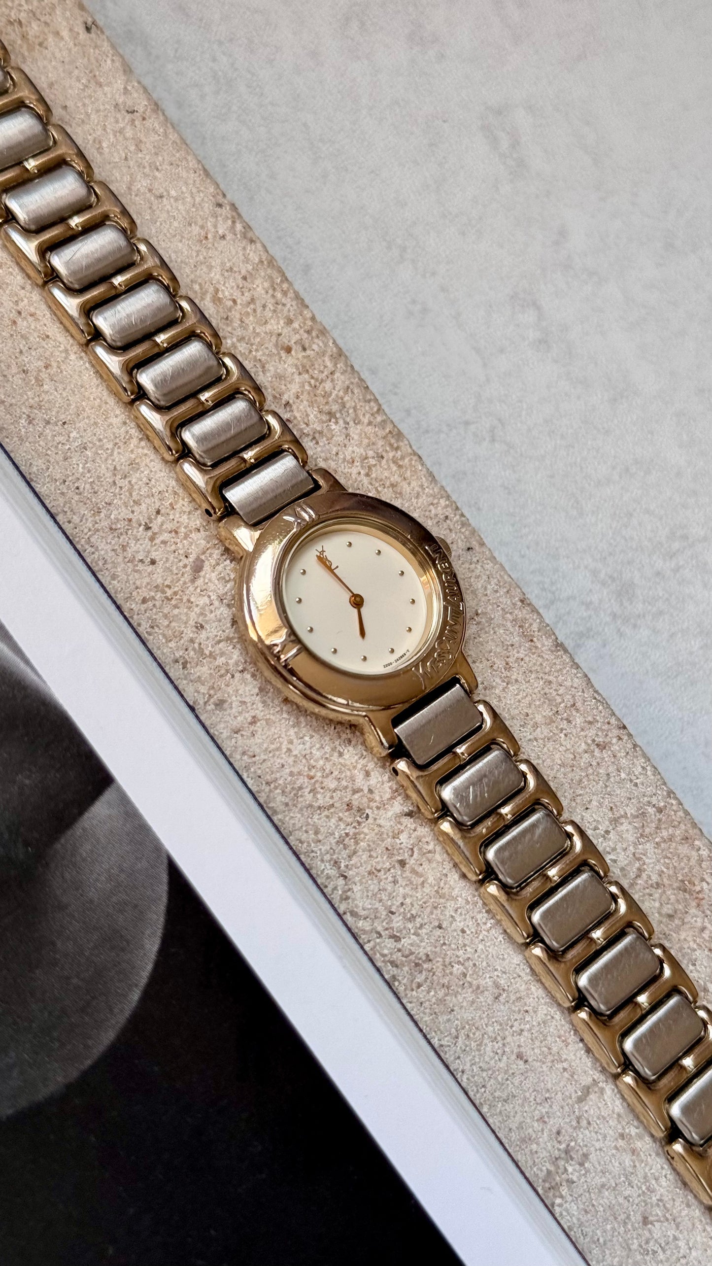 Yves Saint Laurent vintage watch (YSL)