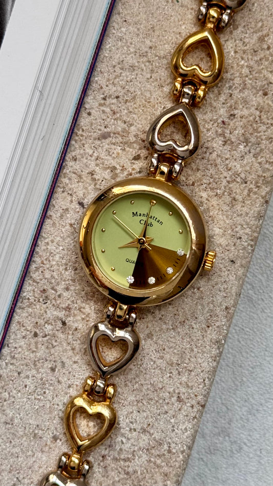 Manhattan Club vintage watch