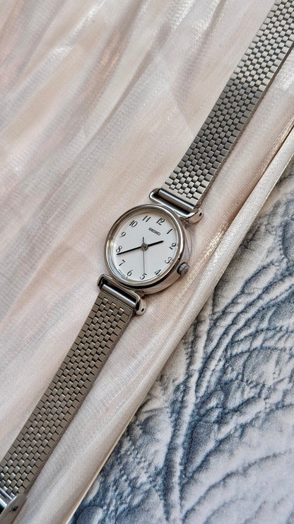 Vintage Seiko 1991 Watch - Adjustable Mesh Strap