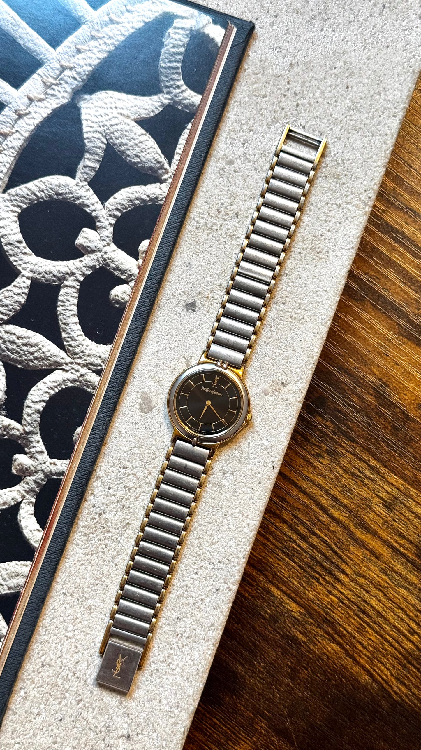 Yves Saint Laurent vintage watch (YSL) 1990s - Black Dial