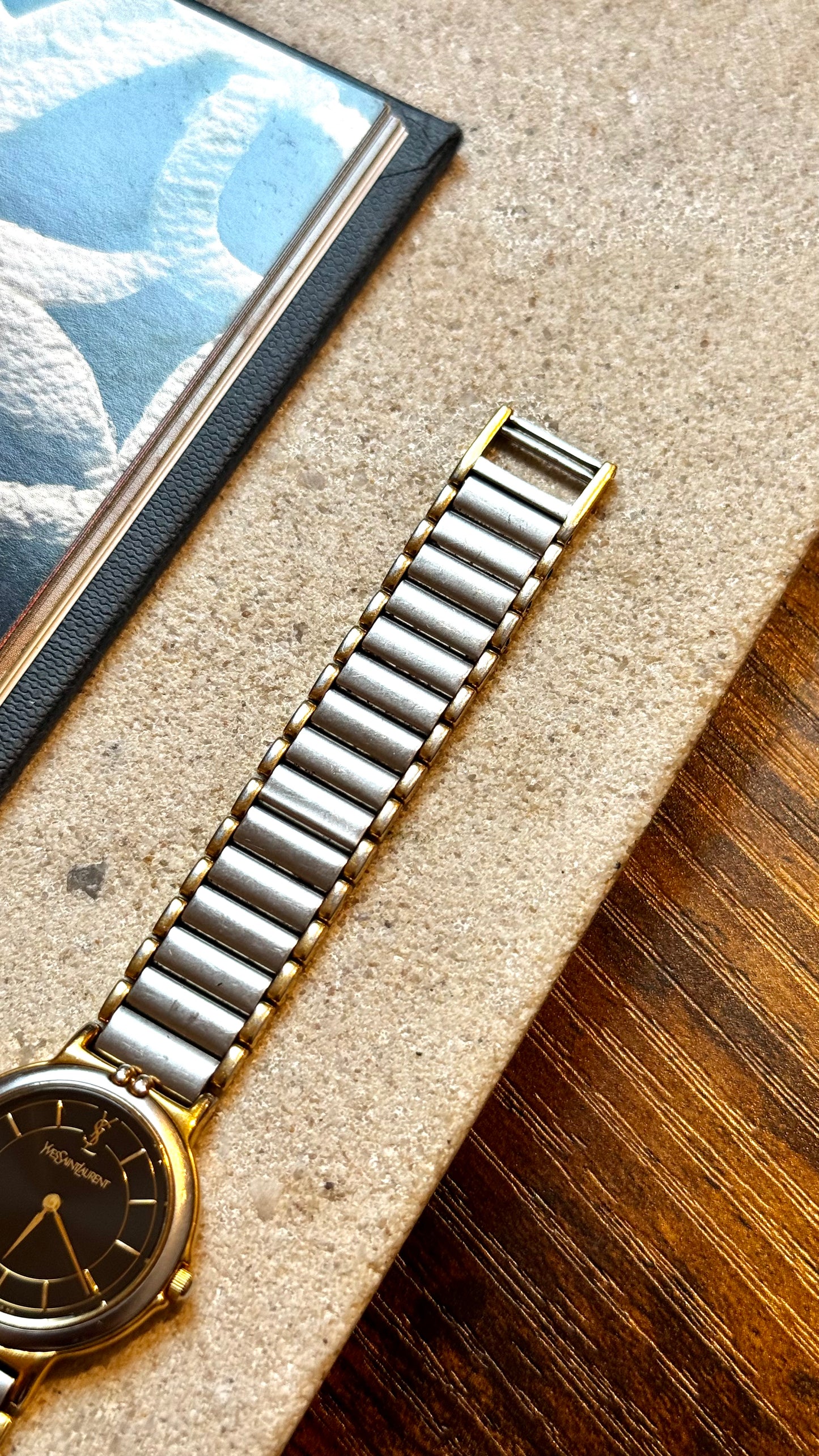 Yves Saint Laurent vintage watch (YSL) 1990s - Black Dial