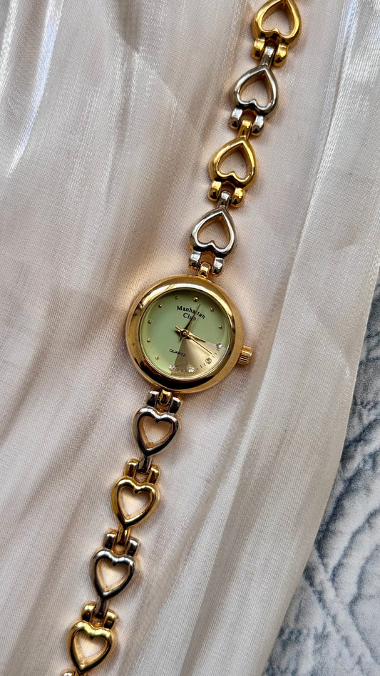 Vintage Manhattan Club Watch