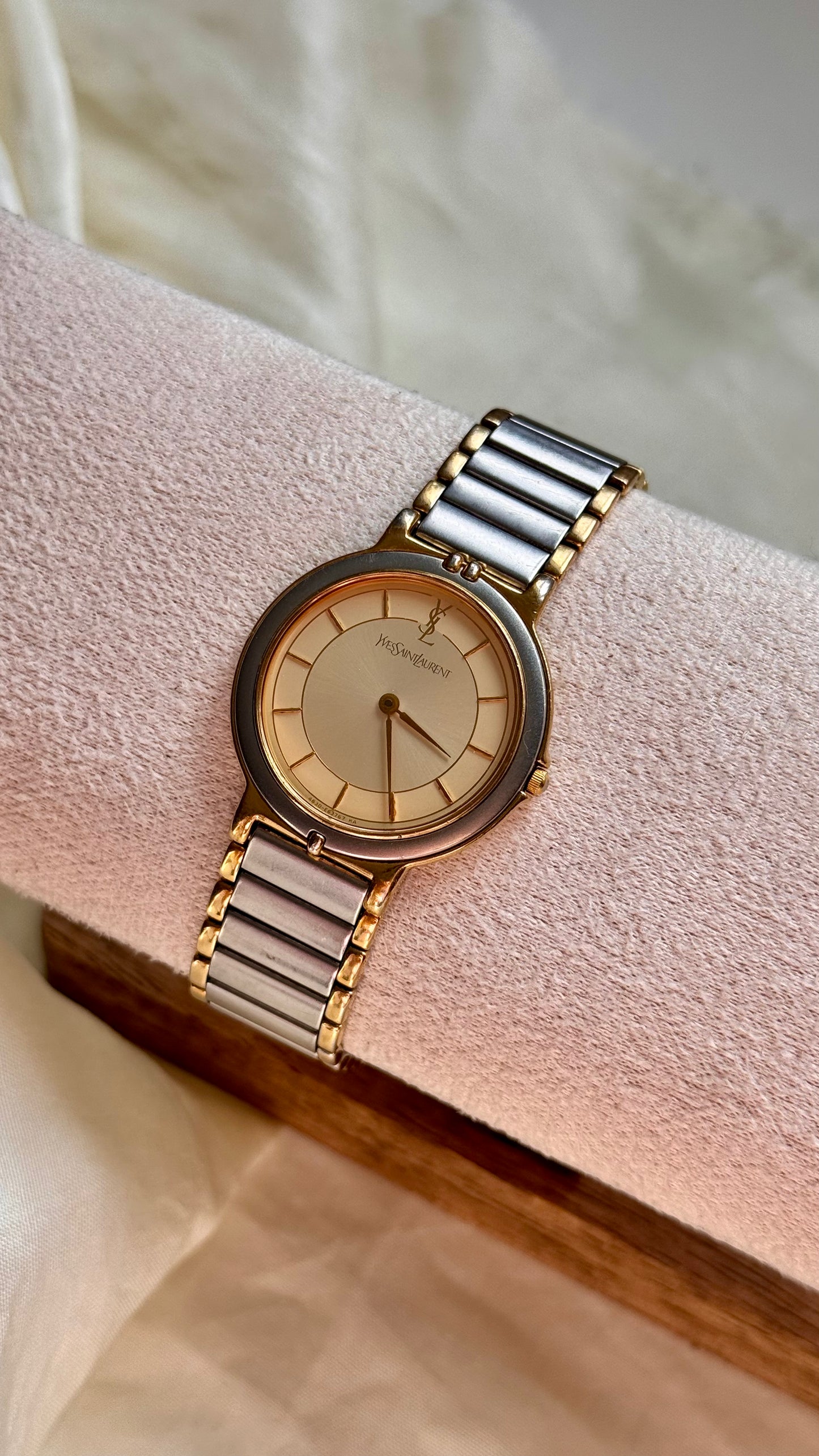 Yves Saint Laurent vintage watch (YSL) 1990s
