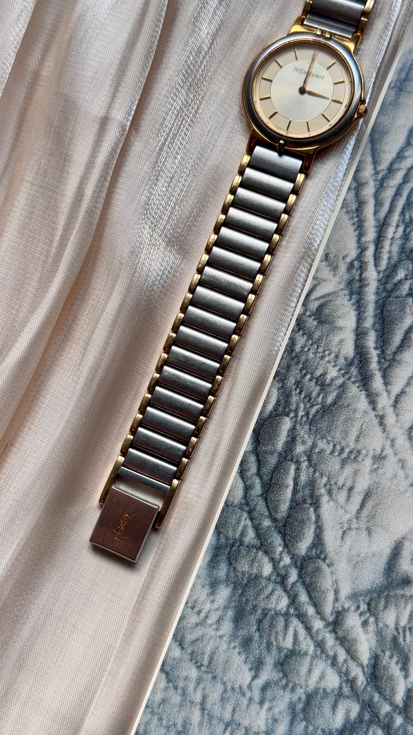Yves Saint Laurent vintage watch (YSL) 1990s