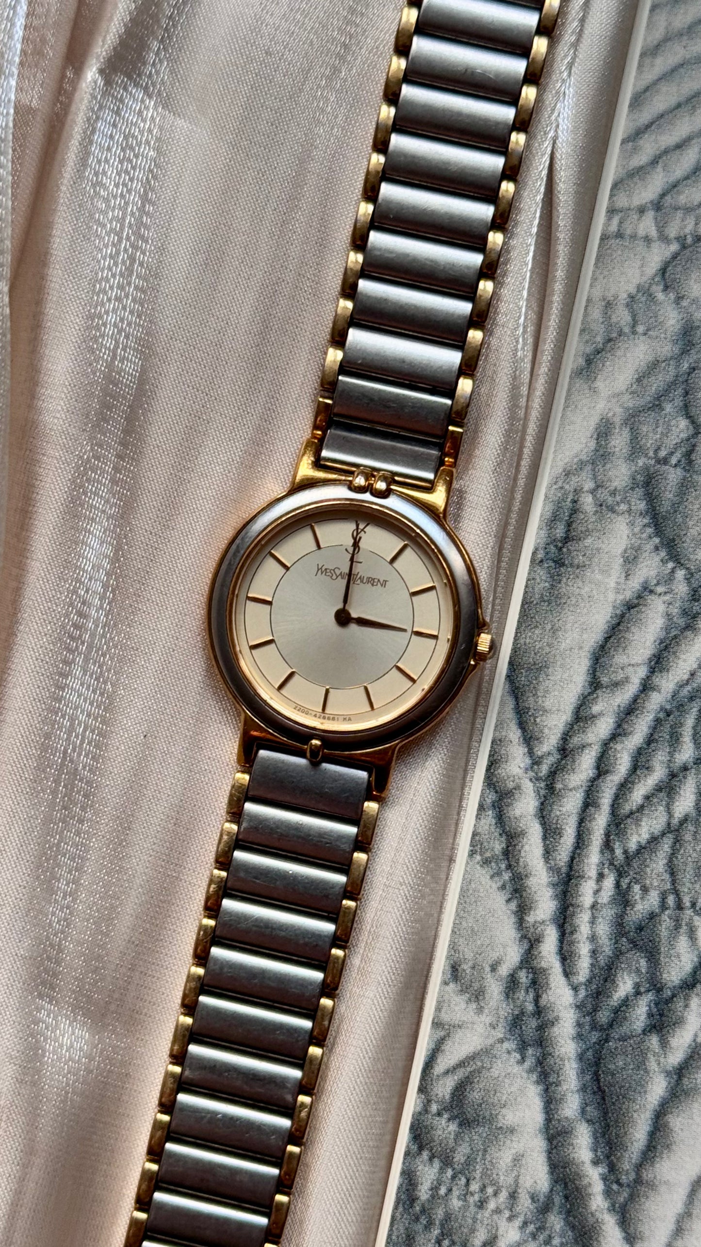 Yves Saint Laurent vintage watch (YSL) 1990s