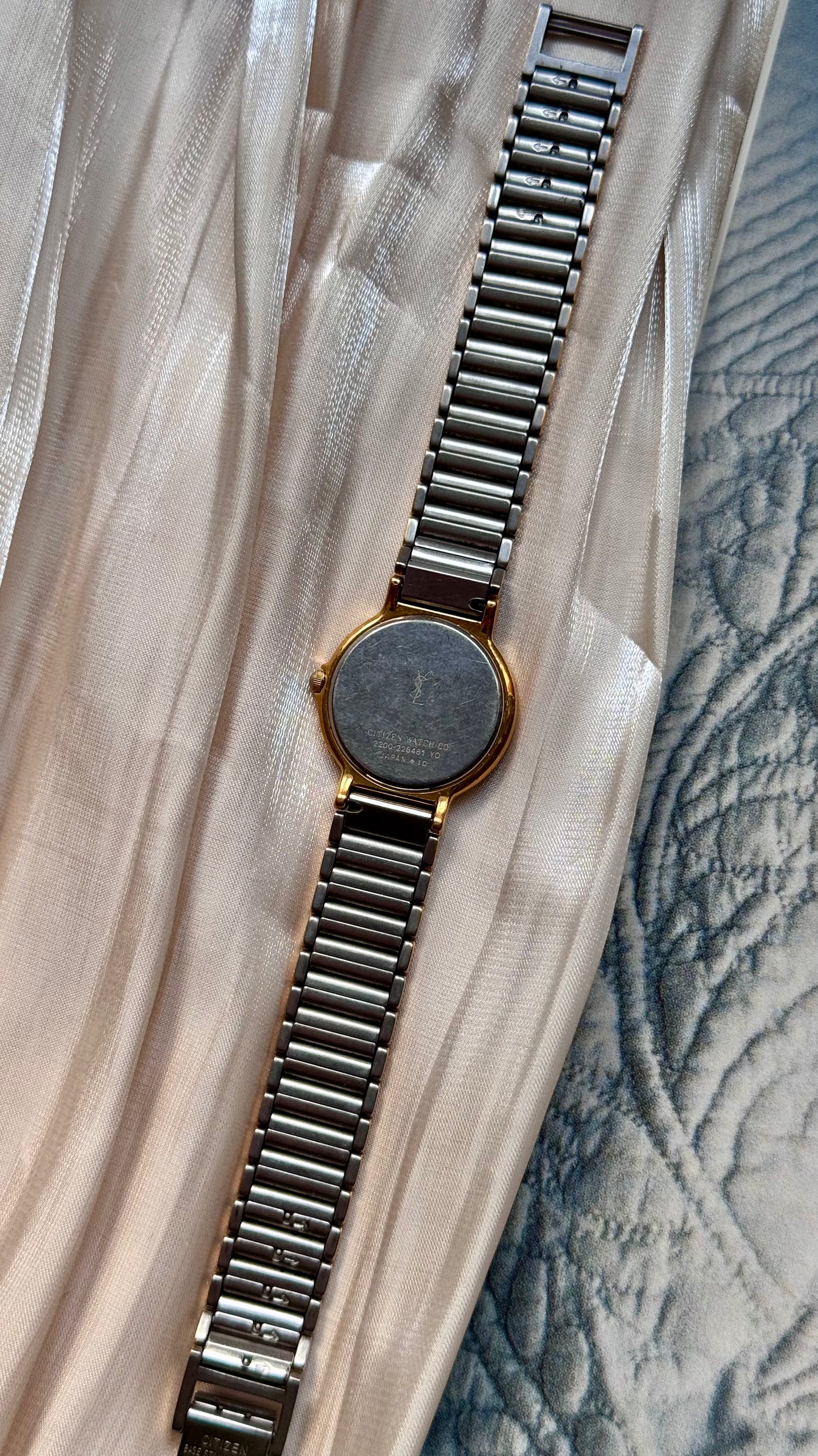 Yves Saint Laurent vintage watch (YSL) 1990s