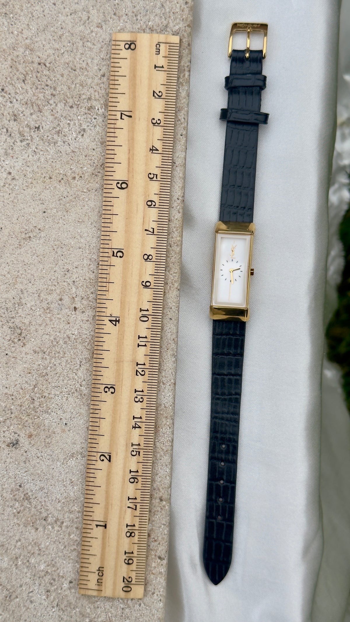 Yves Saint Laurent vintage watch (YSL) 1996 - Bespoke genuine leather