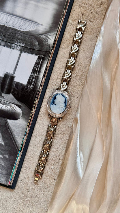 Cameo Peekaboo vintage watch