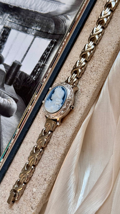 Cameo Peekaboo vintage watch