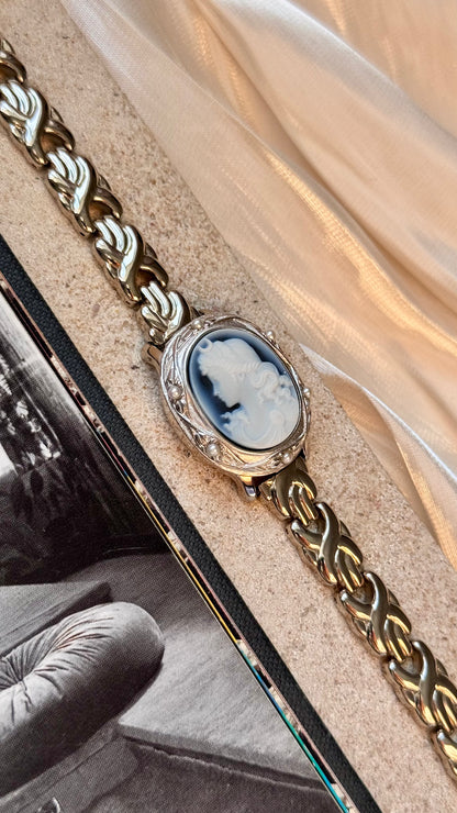 Cameo Peekaboo vintage watch
