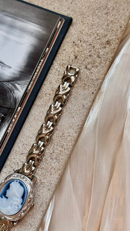 Cameo Peekaboo vintage watch