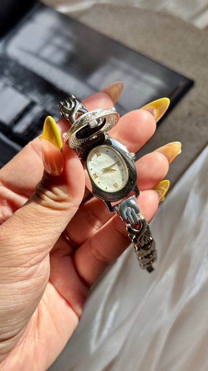 Cameo Peekaboo vintage watch