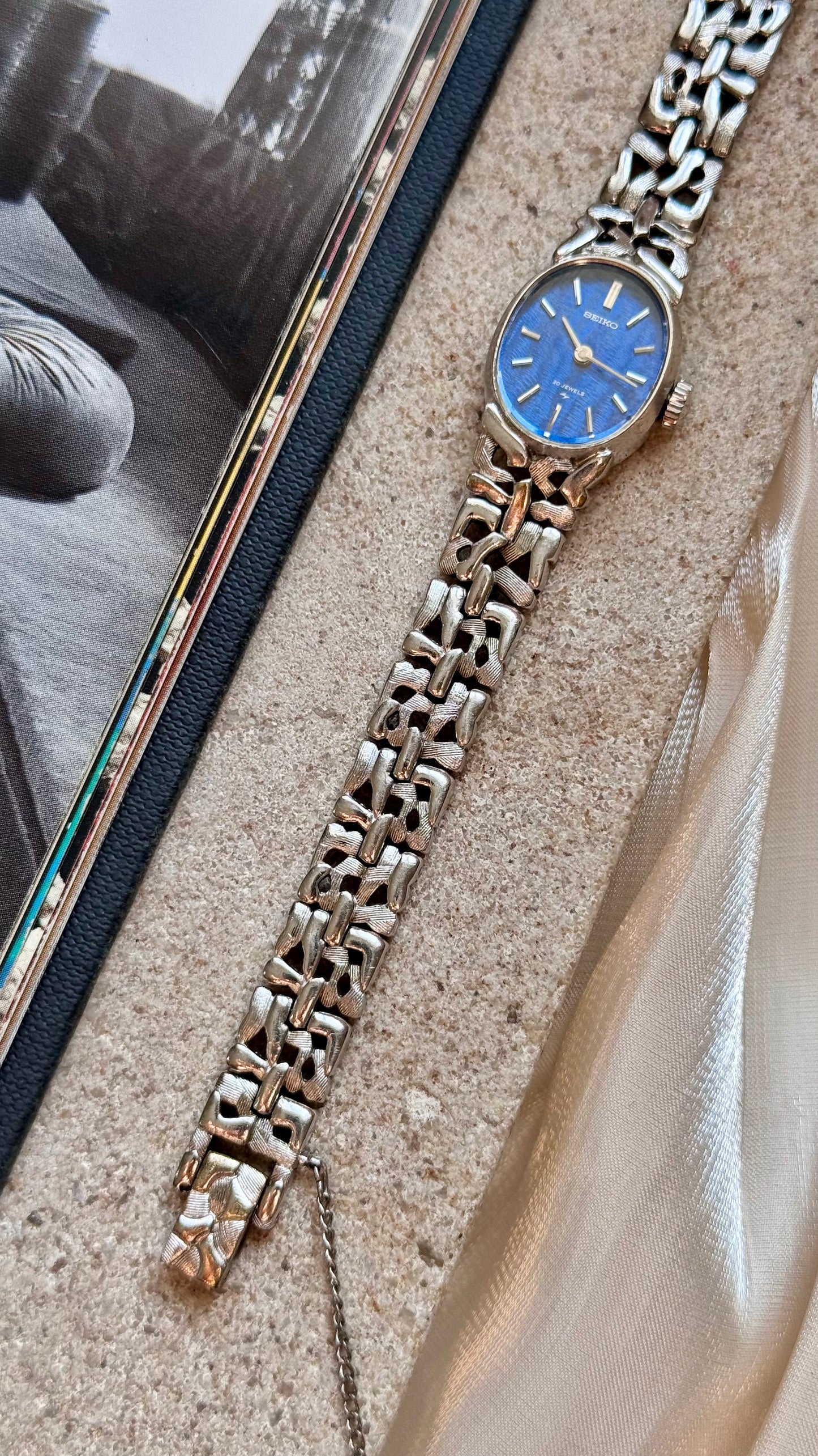 Seiko 1960s manual vintage watch 20 jewels- white gold plated