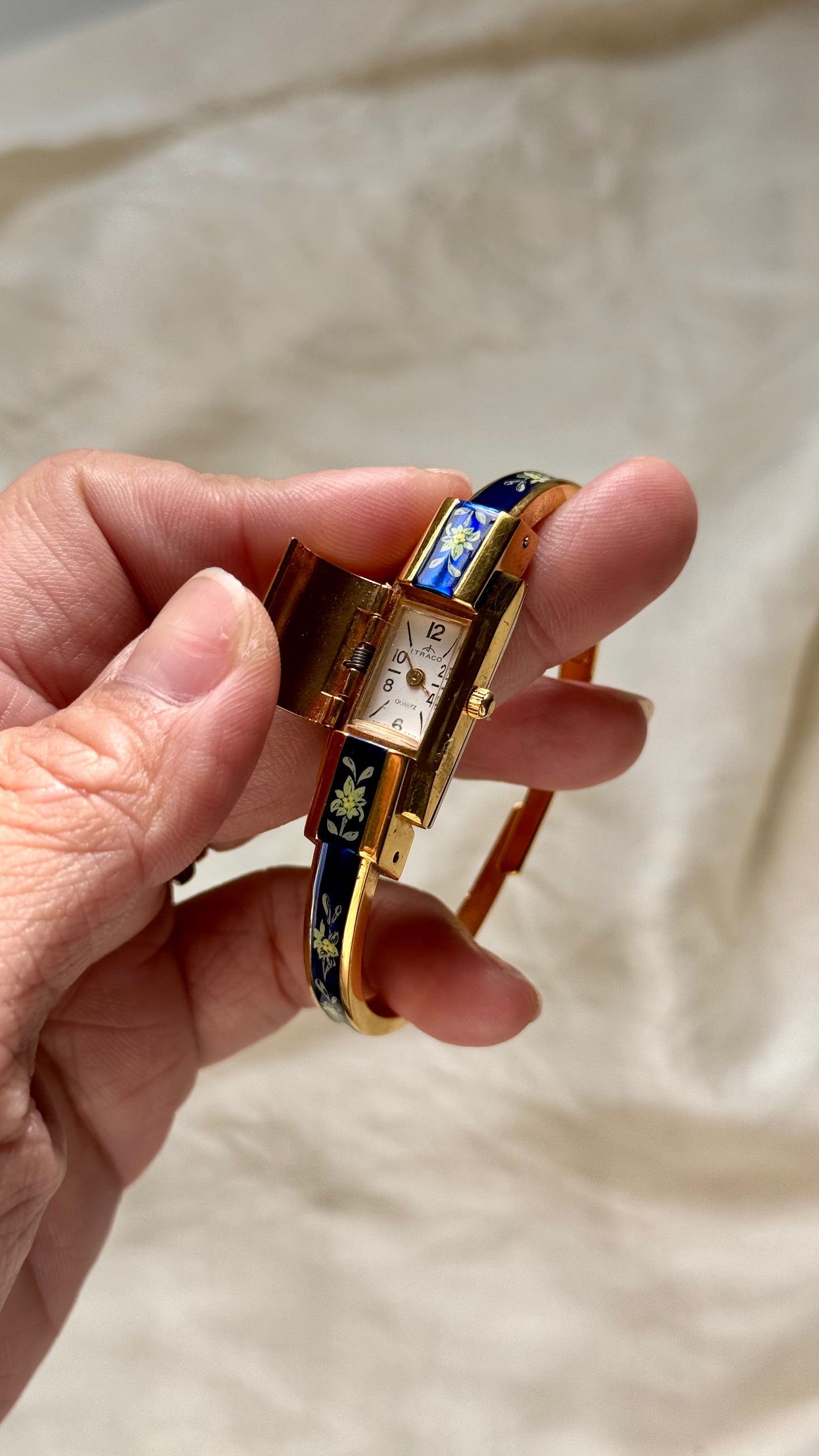 Itraco Peekaboo vintage watch - Swiss made