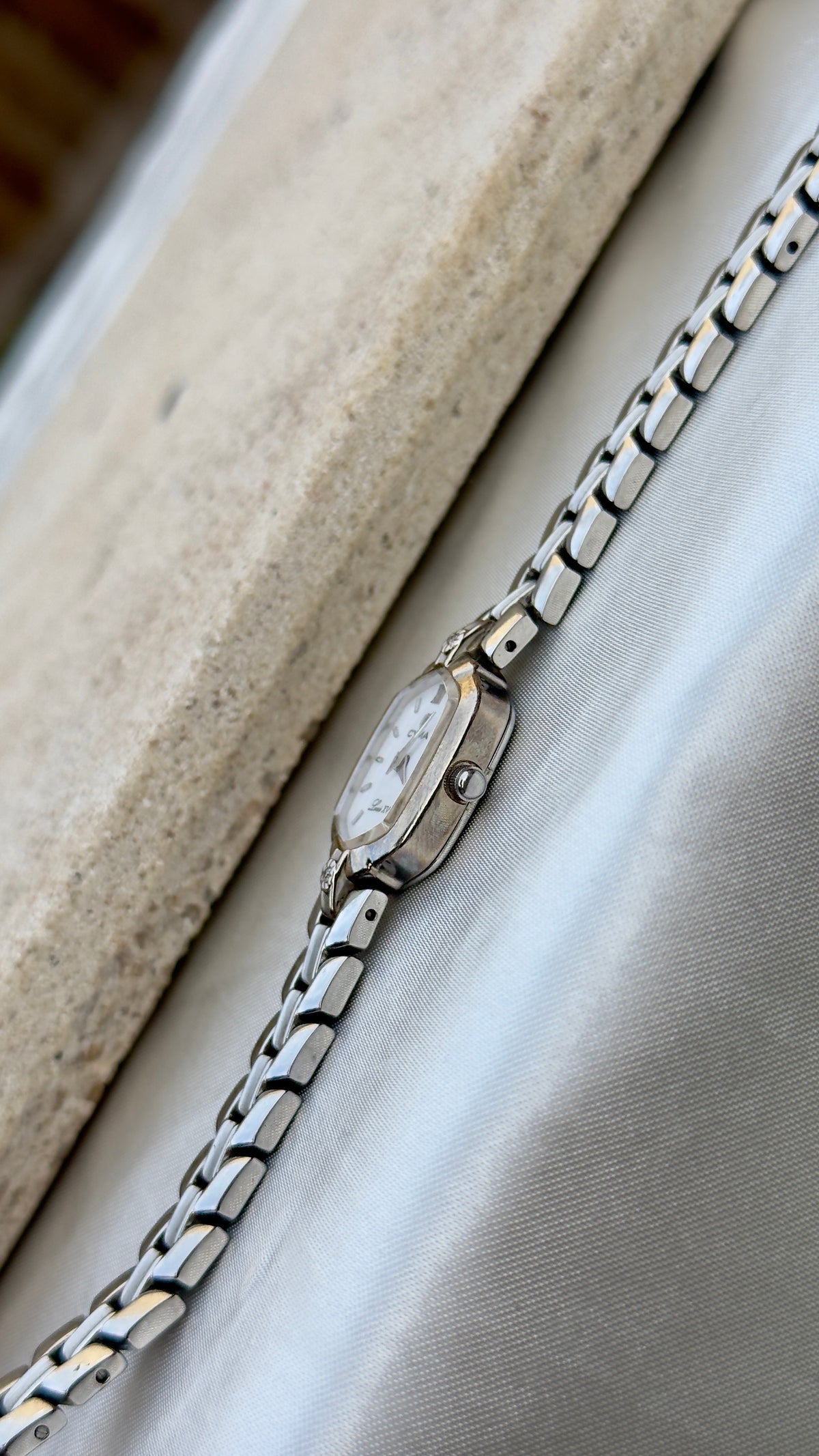 1980s Vintage Cyma Louis XV Watch - Diamonds