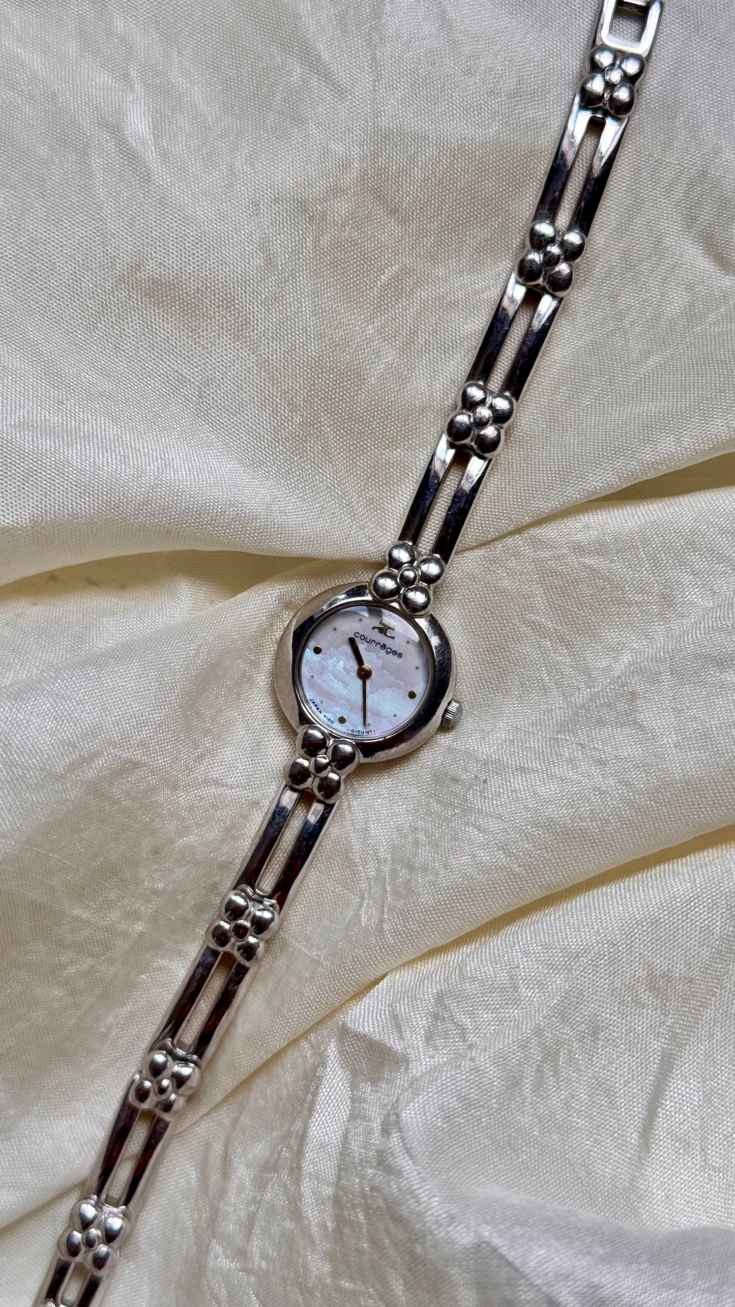 Courrèges Vintage Watch 1990s - Mother of Pearl Dial