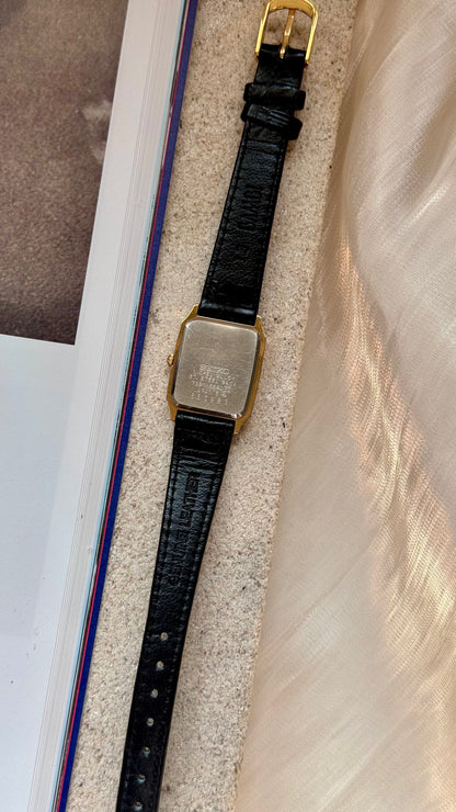 Seiko 1995 vintage watch - nickel alloy case