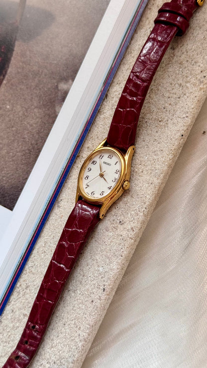 Seiko 1994 vintage watch - gold plated