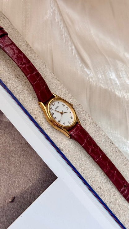 Seiko 1994 vintage watch - gold plated