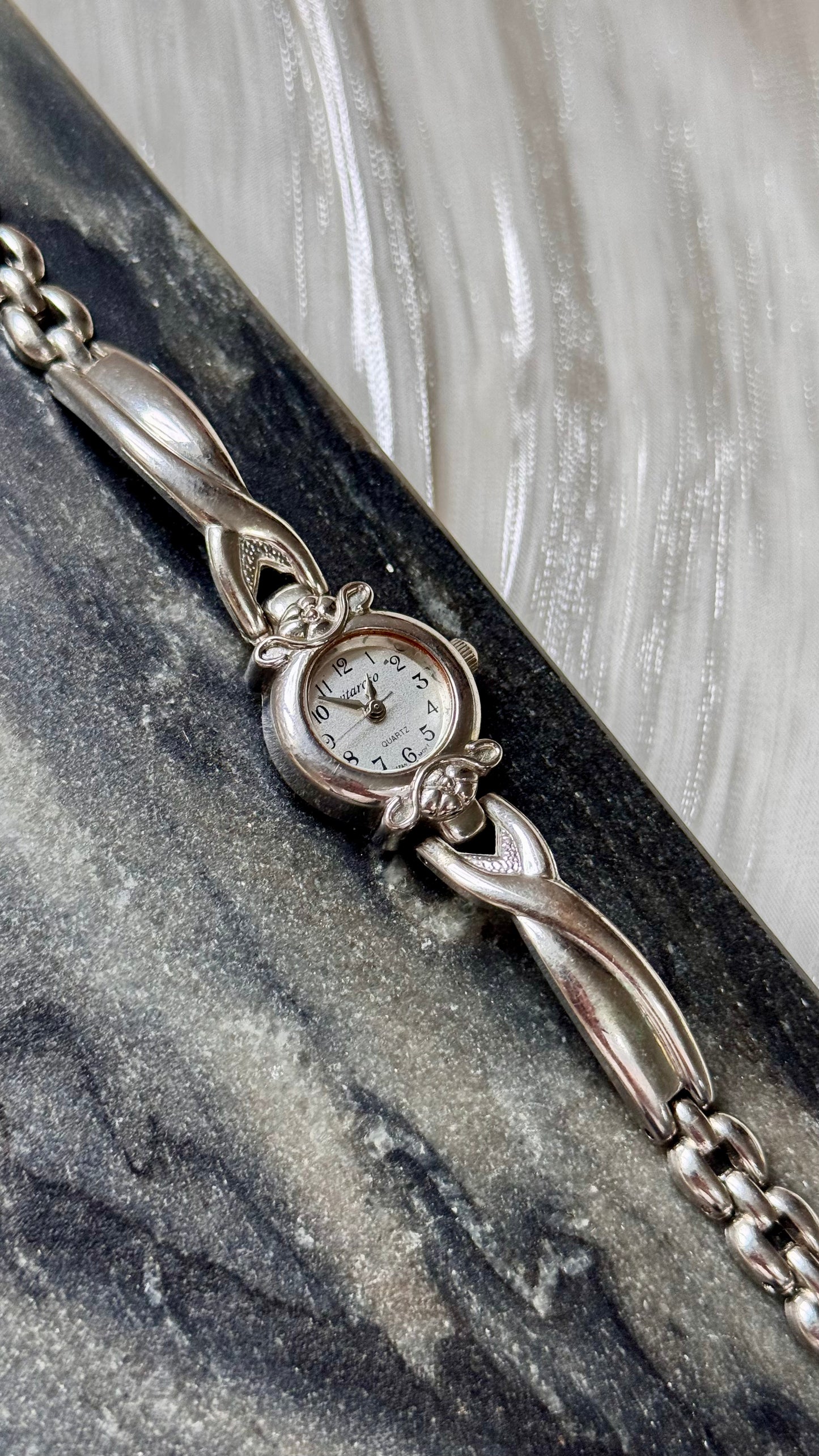 Y2k Vitaroso vintage watch 2000s