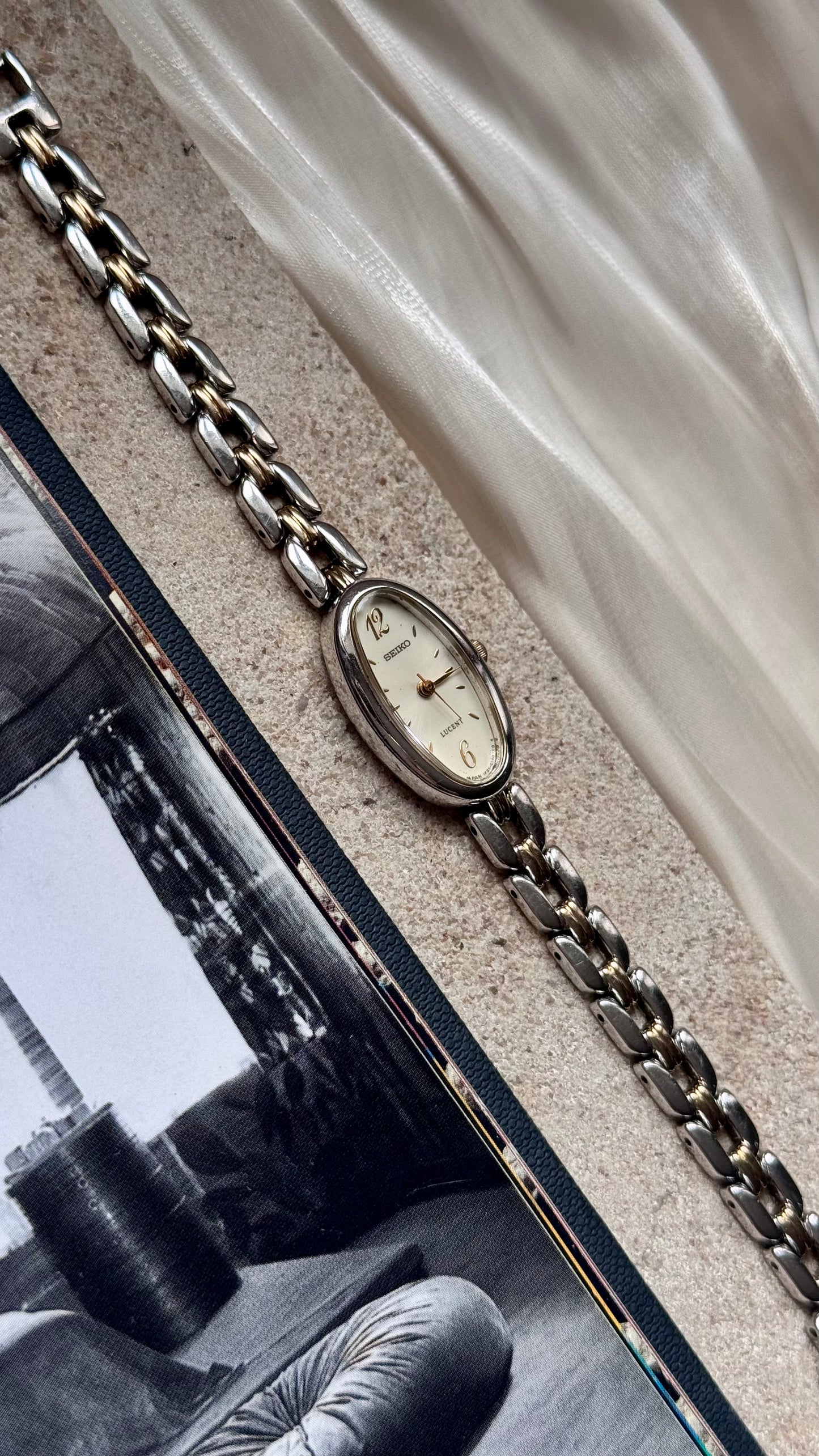 Seiko Lucent vintage watch