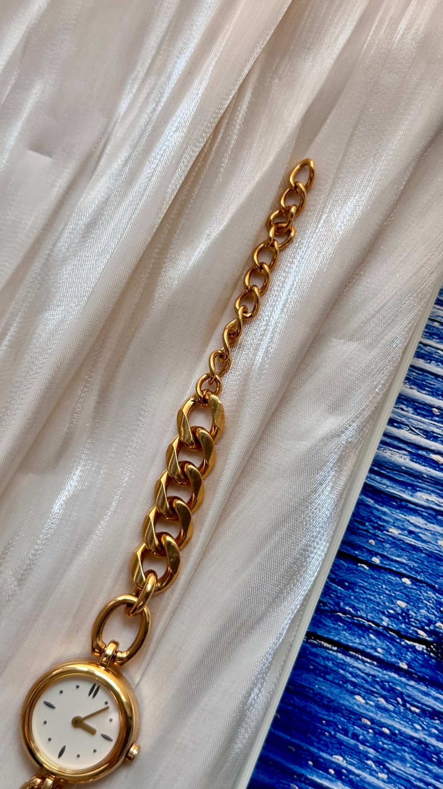 Noevir Vintage Watch - Gold Plated