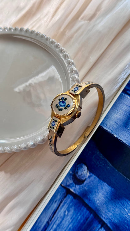 Clovat Peekaboo vintage watch - Manual Wind 17 jewels