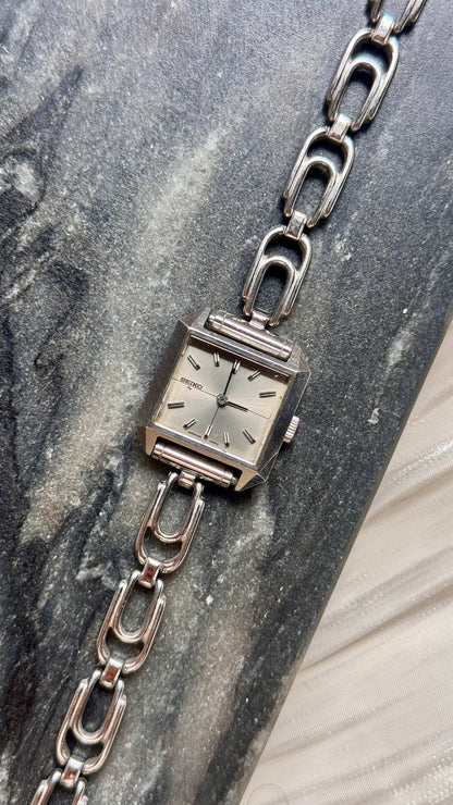 Super Rare 1970s Seiko Manual vintage watch