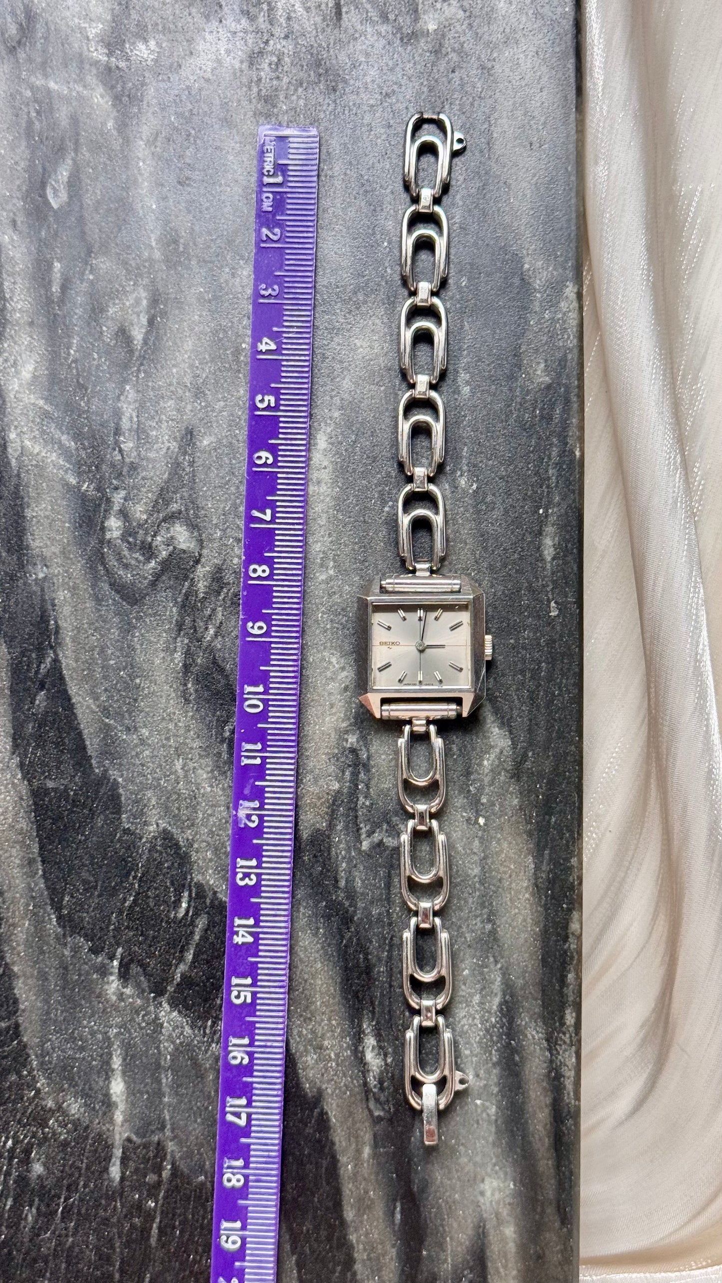 Super Rare 1970s Seiko Manual vintage watch
