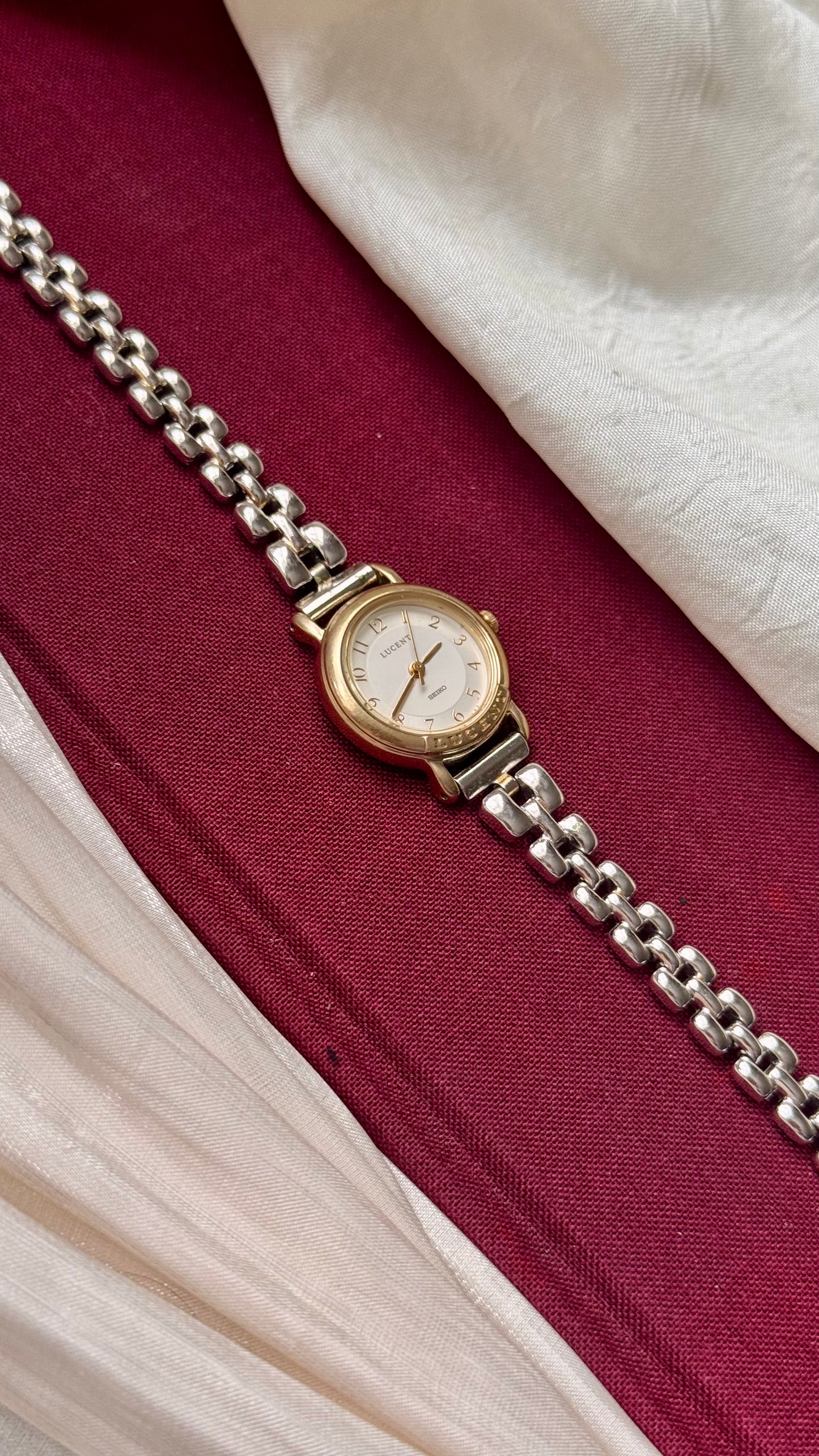 1991 Vintage Seiko Lucent Watch