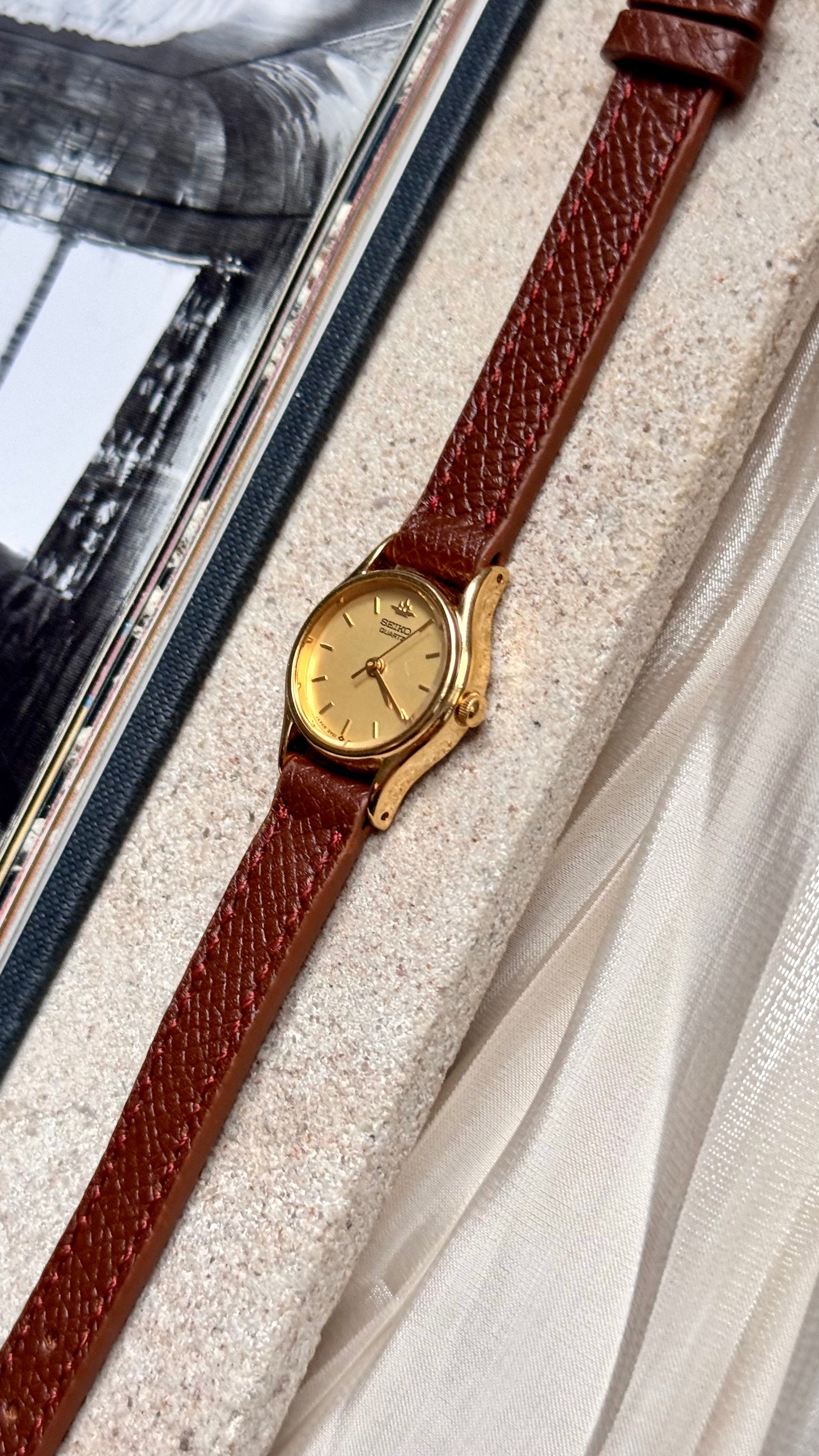 Seiko Galaxy 1999 vintage watch - gold plated